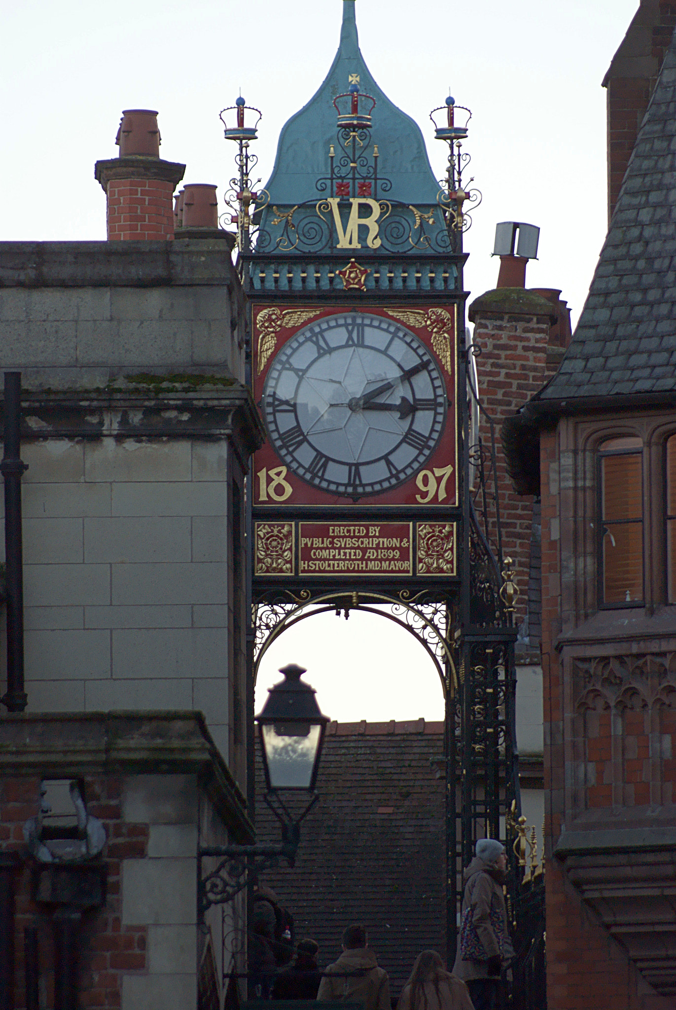 Sony 75-300mm F4.5-5.6 sample photo. Chester clock photography