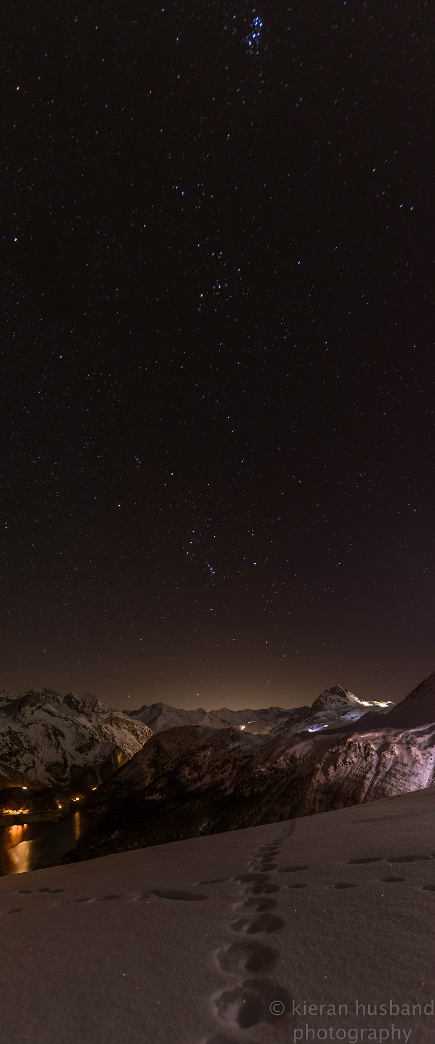 Nikon D3300 + Sigma 10-20mm F3.5 EX DC HSM sample photo. Steps to the stars photography