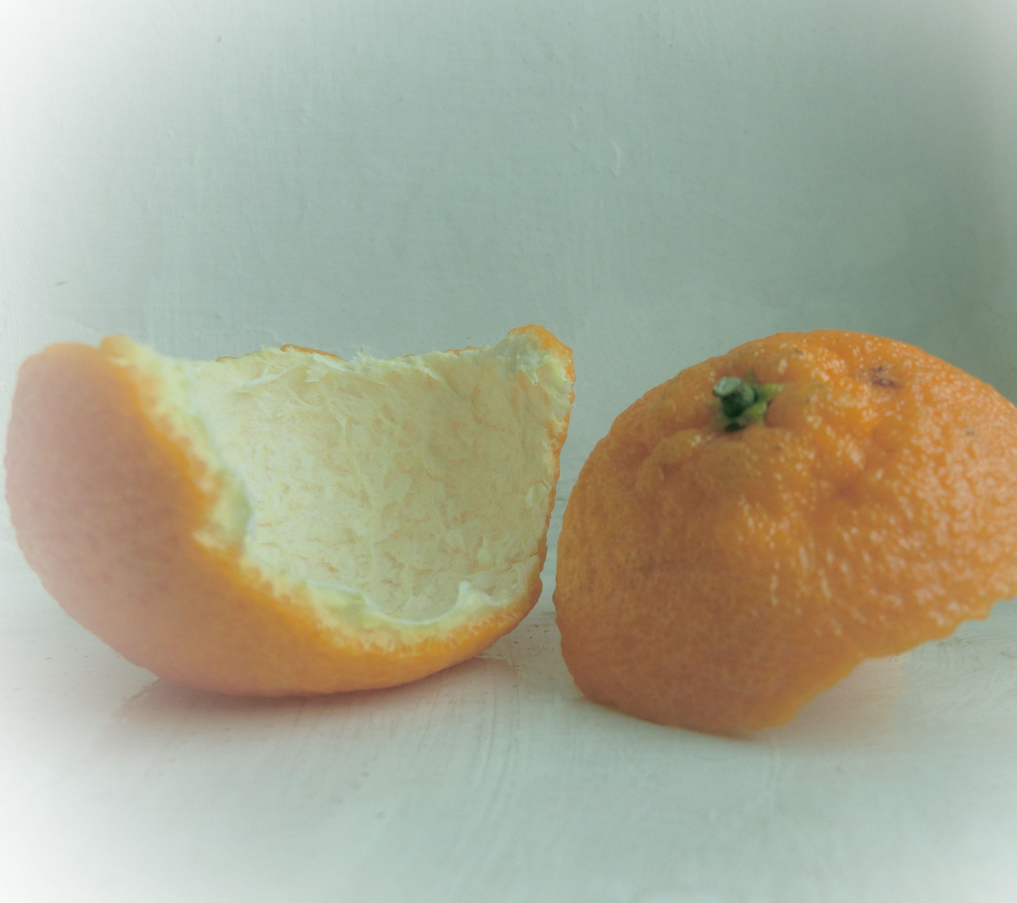 CASIO EX-ZR300 sample photo. Orange place photography