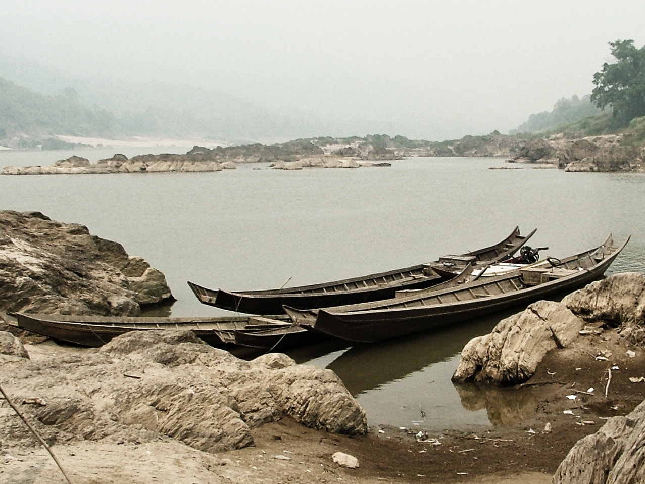 Fujifilm FinePix S5000 sample photo. Wooden boats photography
