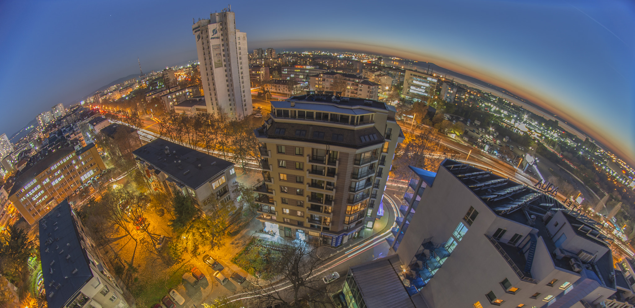 Nikon D800 + Samyang 8mm F3.5 Aspherical IF MC Fisheye sample photo. Sunset in burgas photography