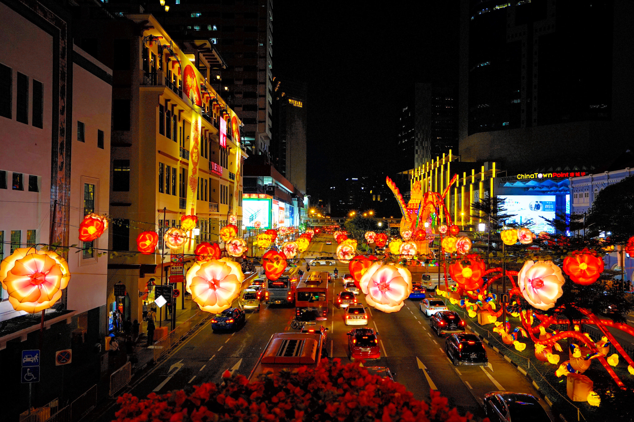 Sony a7 II + Sony Vario-Tessar T* FE 16-35mm F4 ZA OSS sample photo. Chinese new year 2017 lights and deco at chinatown photography