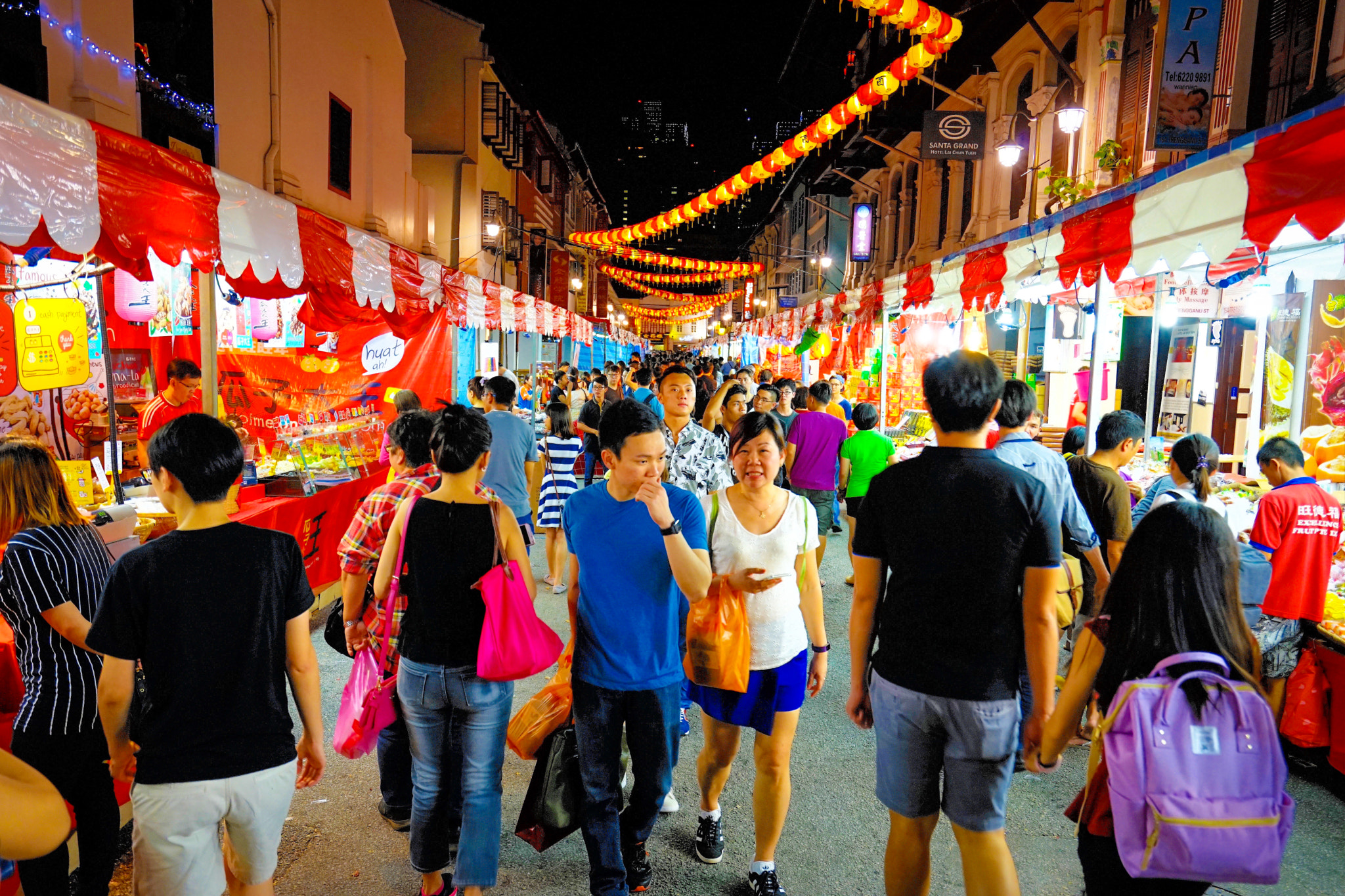 Sony a7 II + Sony Vario-Tessar T* FE 16-35mm F4 ZA OSS sample photo. Chinese new year 2017 lights and deco at chinatown photography