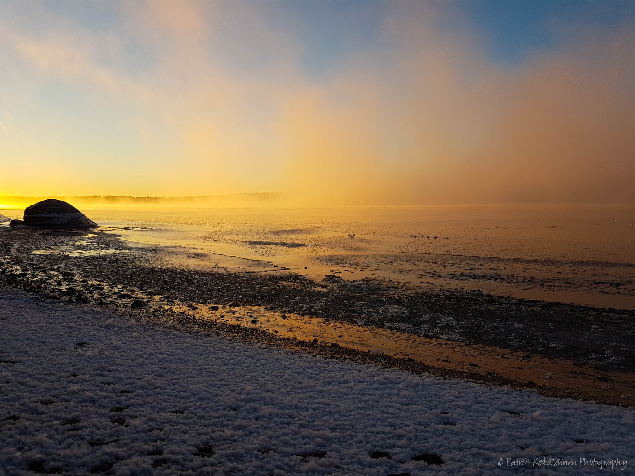 Samsung Galaxy S7 Edge + Samsung Galaxy S7 Edge Rear Camera sample photo. Frozen beach photography