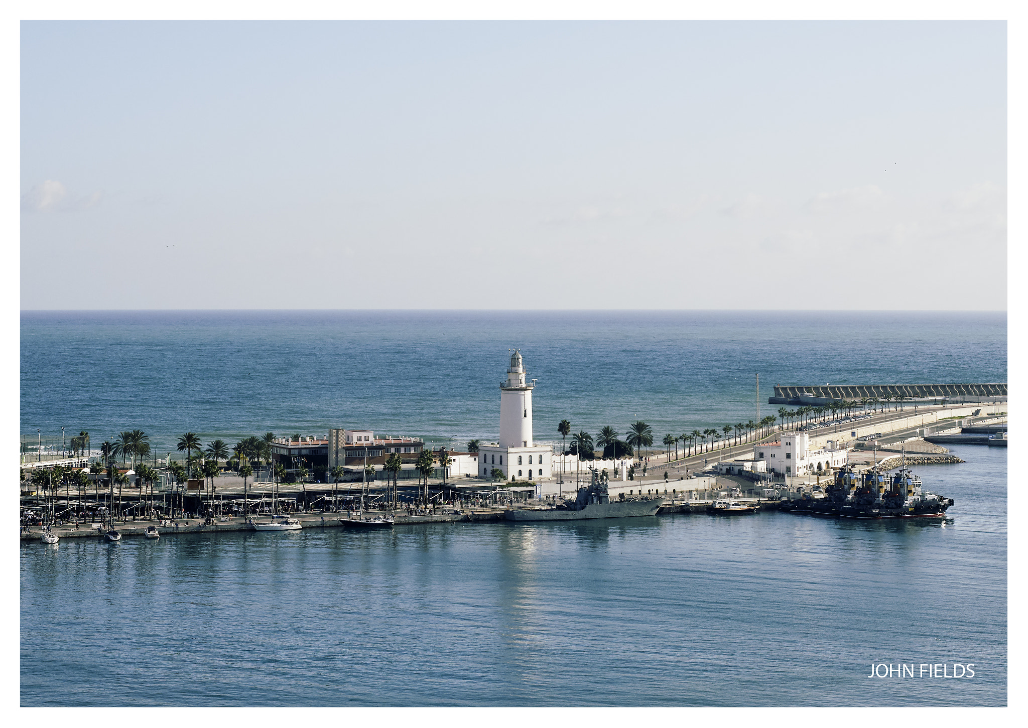 Panasonic Lumix DMC-GX8 + Olympus M.Zuiko Digital ED 12-40mm F2.8 Pro sample photo. Málaga (3) photography