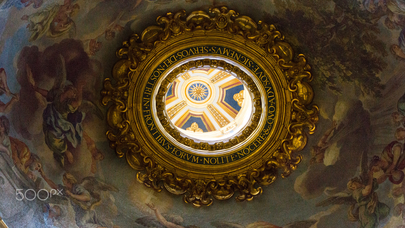 Sony SLT-A65 (SLT-A65V) + Tamron AF 28-105mm F4-5.6 [IF] sample photo. St. peters basilica roof photography