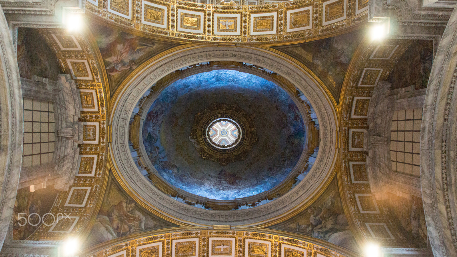 Sony SLT-A65 (SLT-A65V) + Tamron AF 28-105mm F4-5.6 [IF] sample photo. St. peters basilica roof photography
