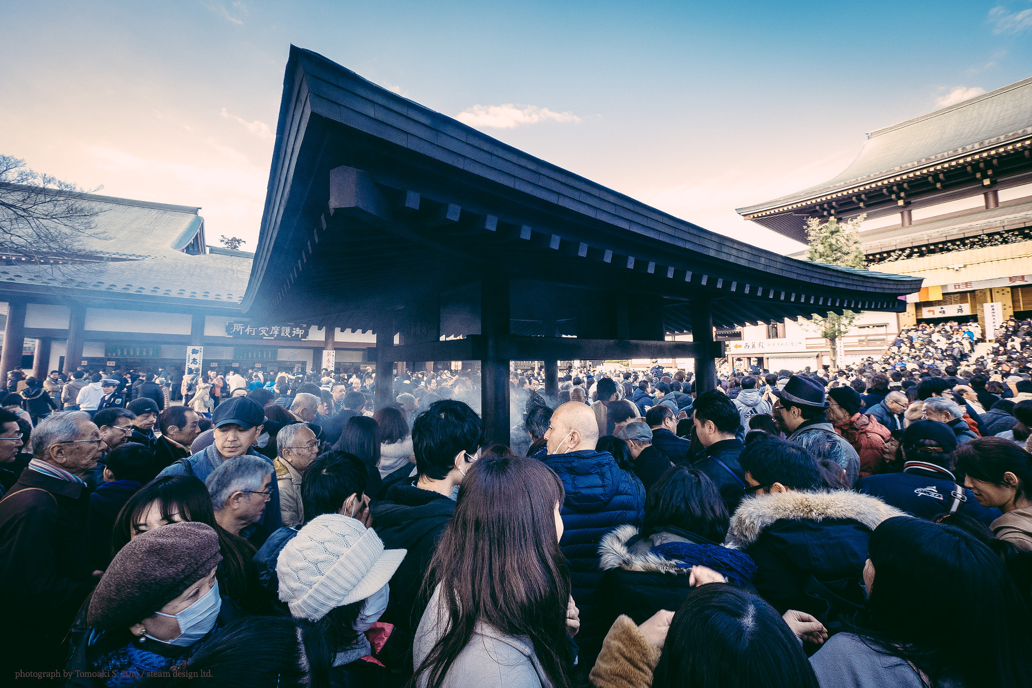 Panasonic DMC-G8 + Panasonic Lumix G Vario 7-14mm F4 ASPH sample photo. Fortune smoke photography