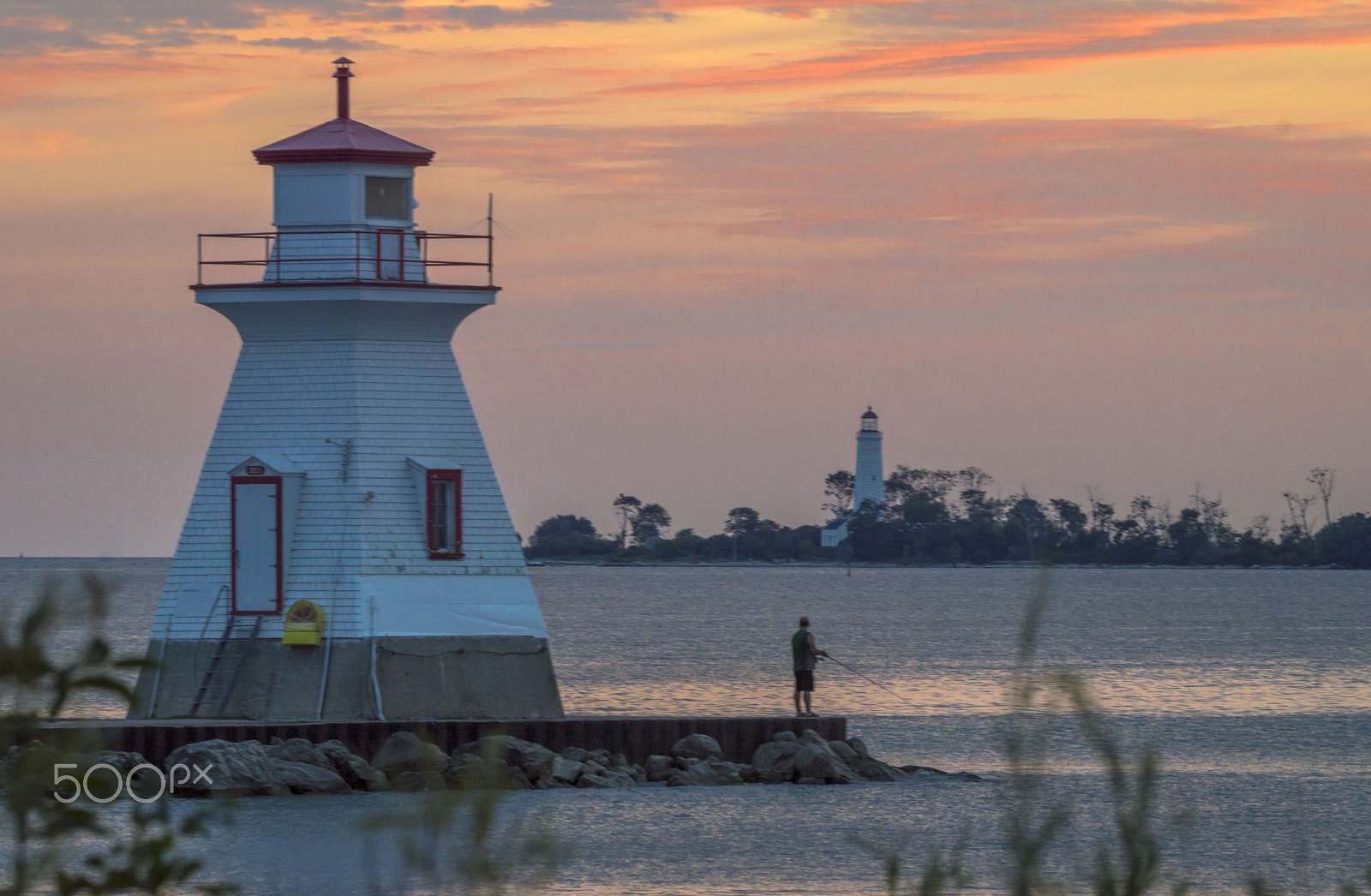 Sigma 150-600mm F5-6.3 DG OS HSM | C sample photo. Fishing at sauble beach photography