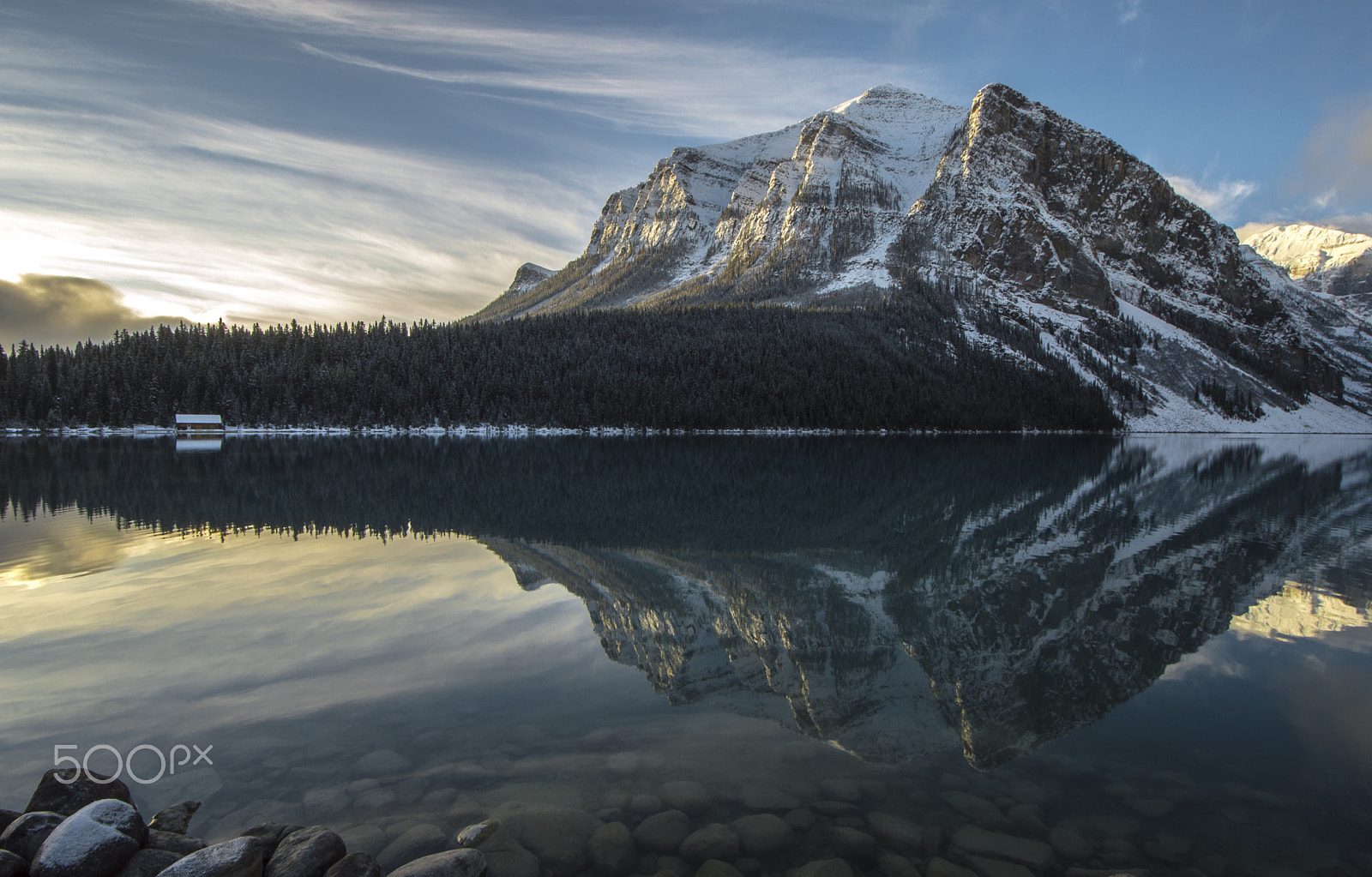 Nikon D3200 sample photo. Lake louise sunrise photography