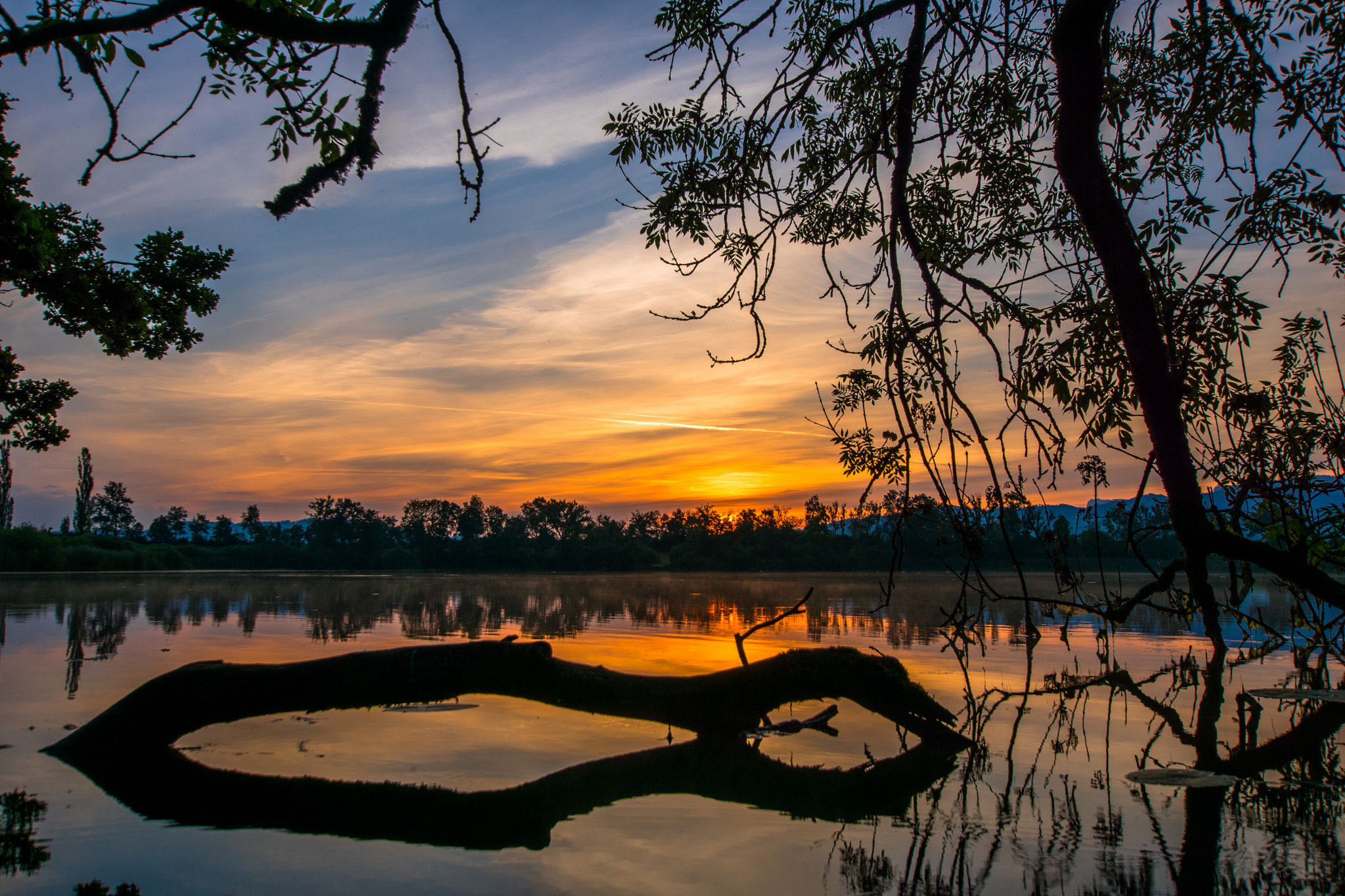 Sony ILCA-77M2 + 10-20mm F3.5 sample photo. Sonnenaufgang Übeschisee photography