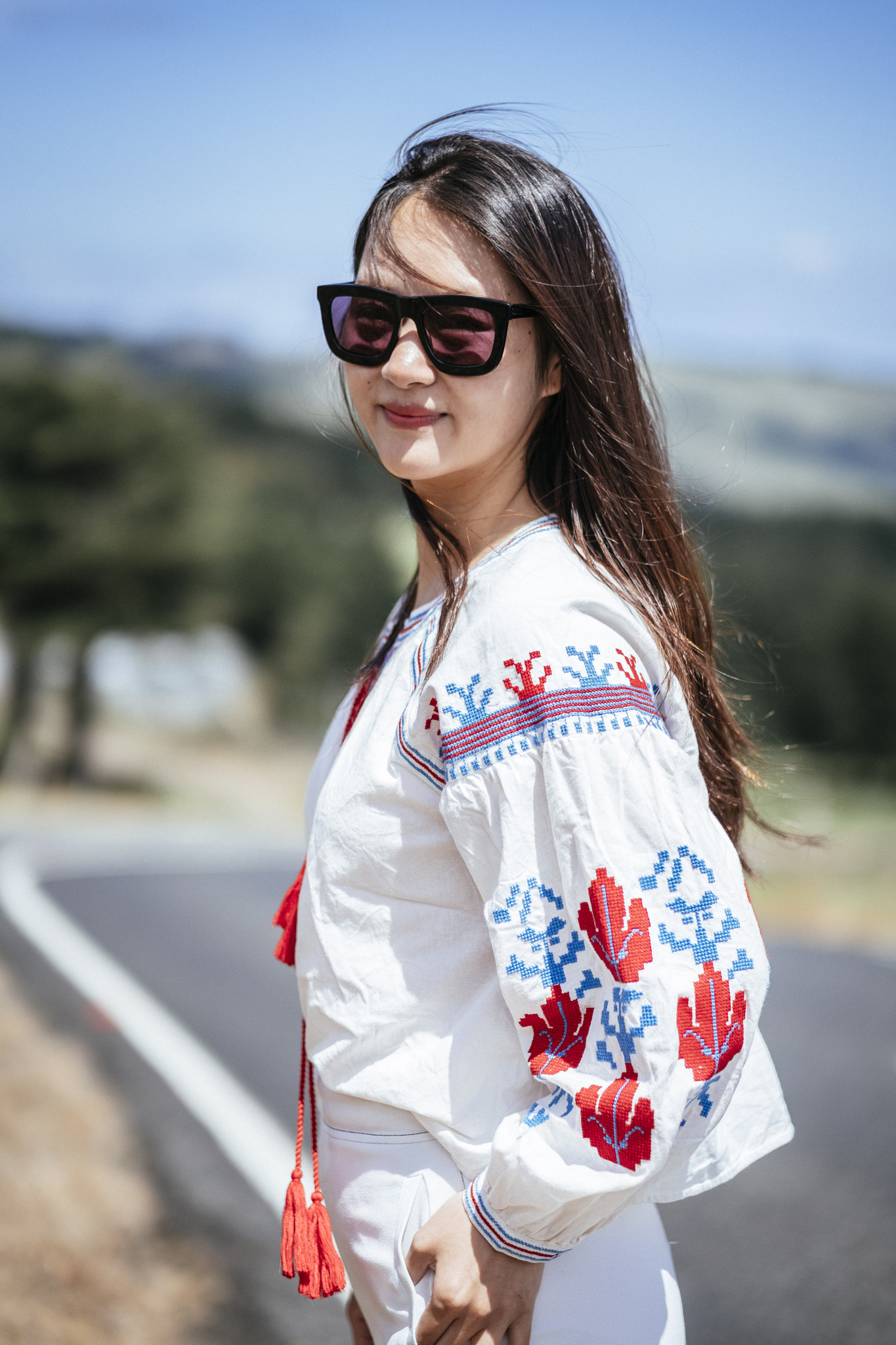 Fujifilm X-Pro2 + Fujifilm XF 56mm F1.2 R APD sample photo. Roadside of dunedin photography