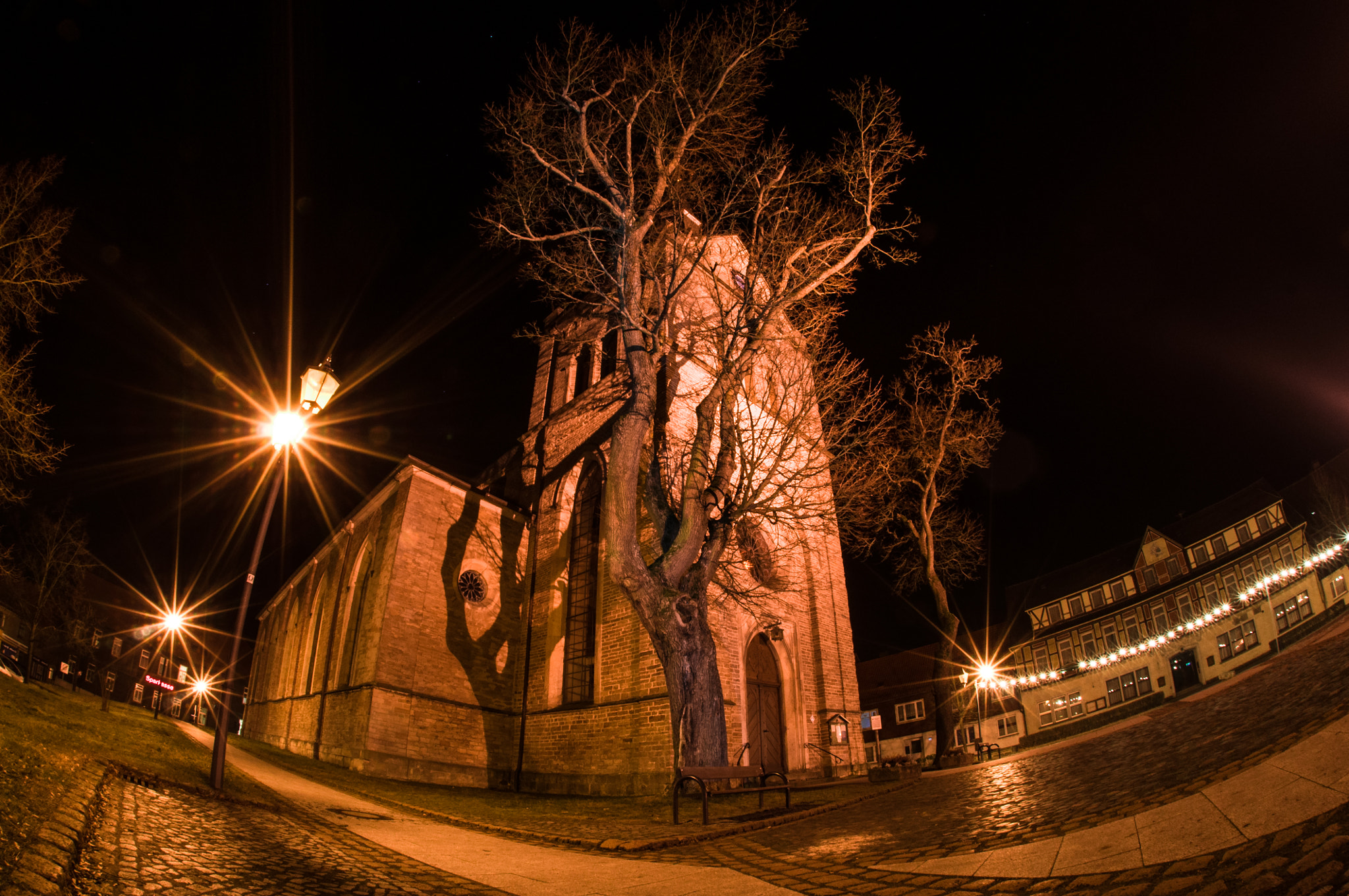 Nikon AF DX Fisheye-Nikkor 10.5mm F2.8G ED sample photo. Church with fisheye photography