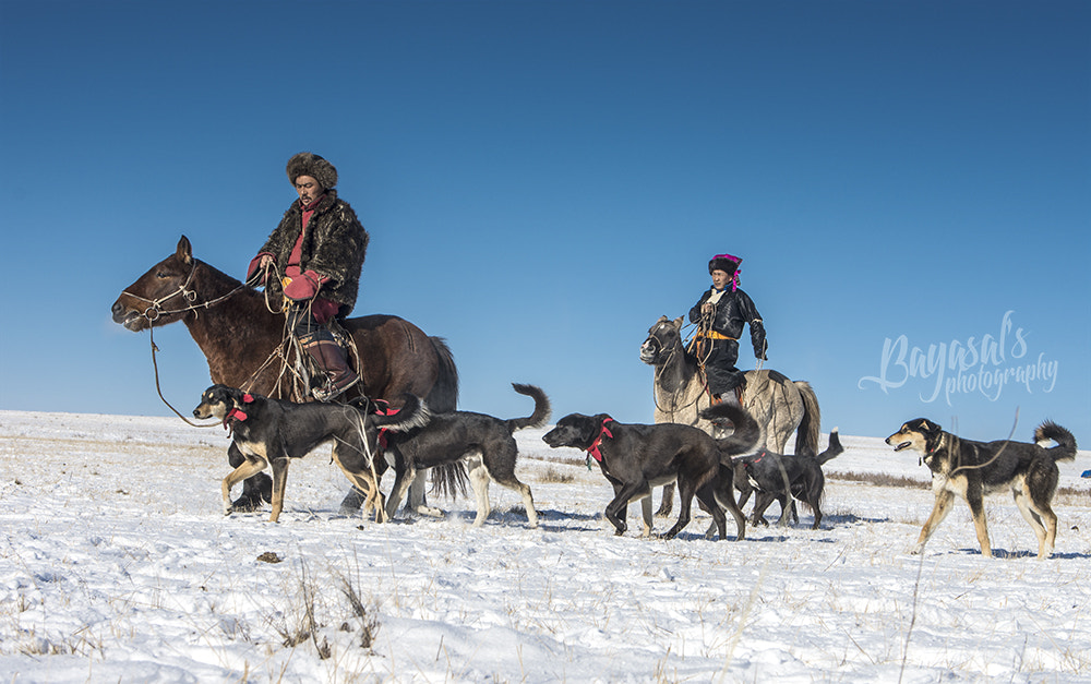 Nikon AF-S Nikkor 24-70mm F2.8G ED sample photo. Mongolian hunters photography