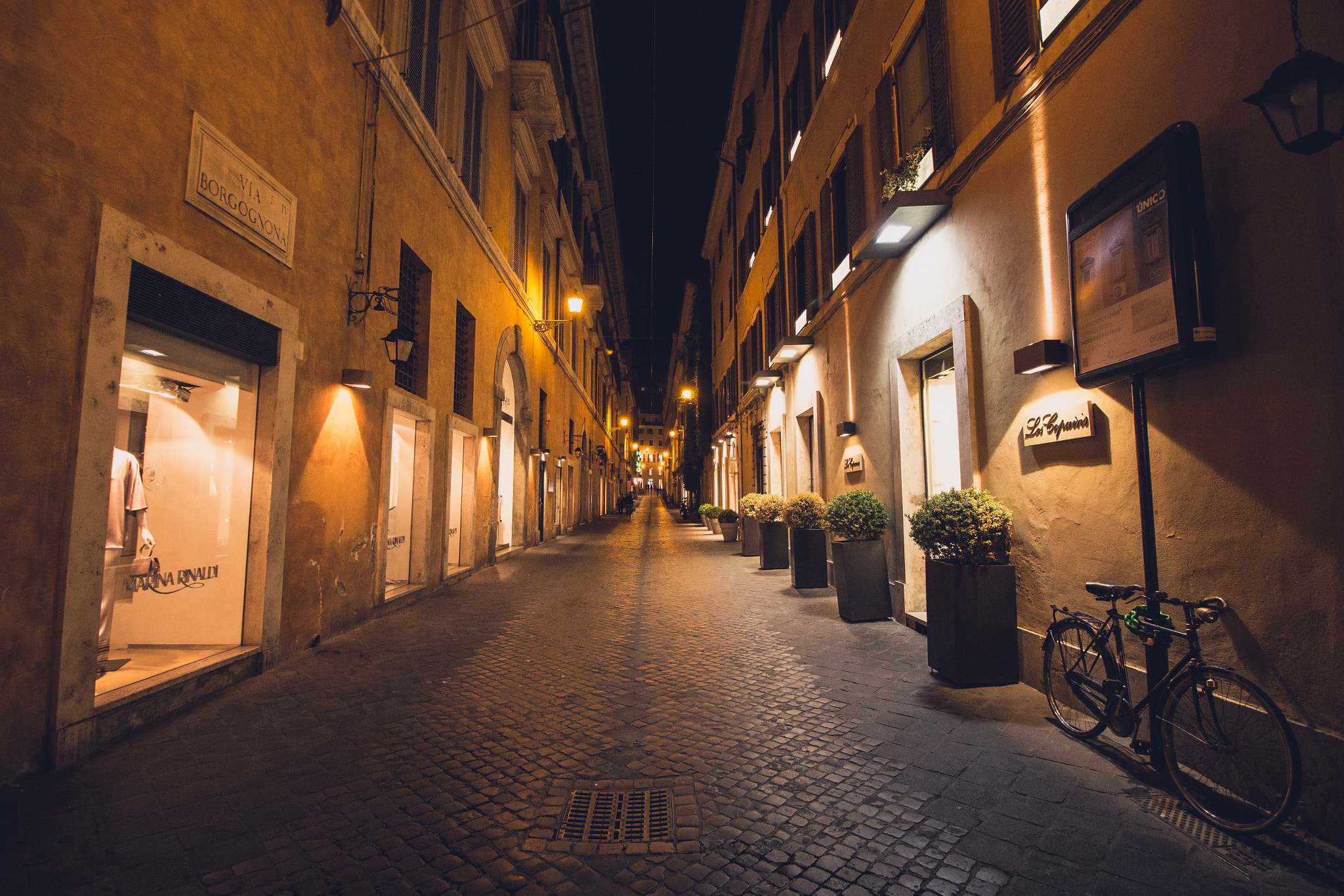 Canon EOS M sample photo. Via borgognona, rome, italy photography