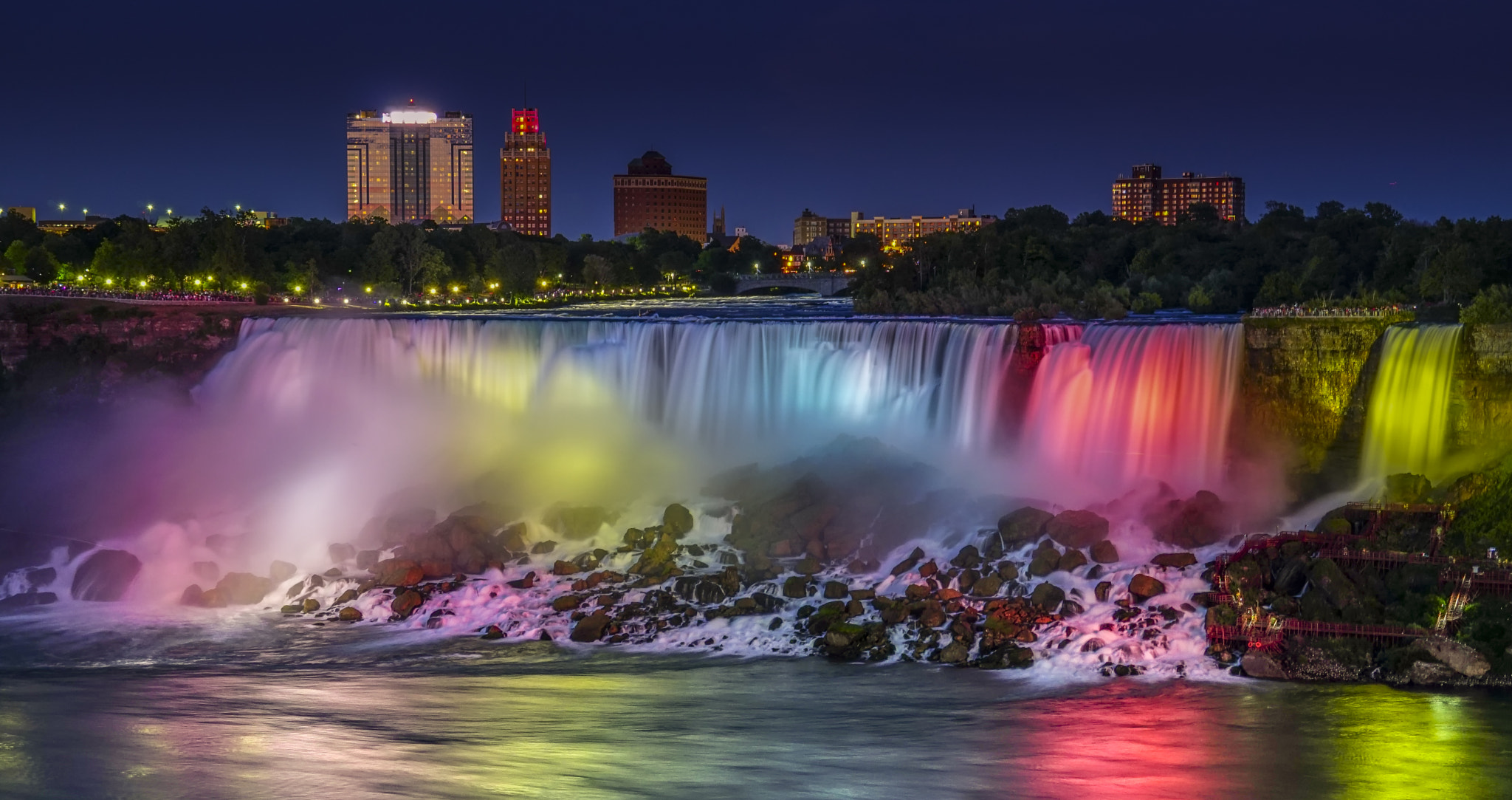 Sony E PZ 18-200mm F3.5-6.3 OSS sample photo. Niagara falls photography