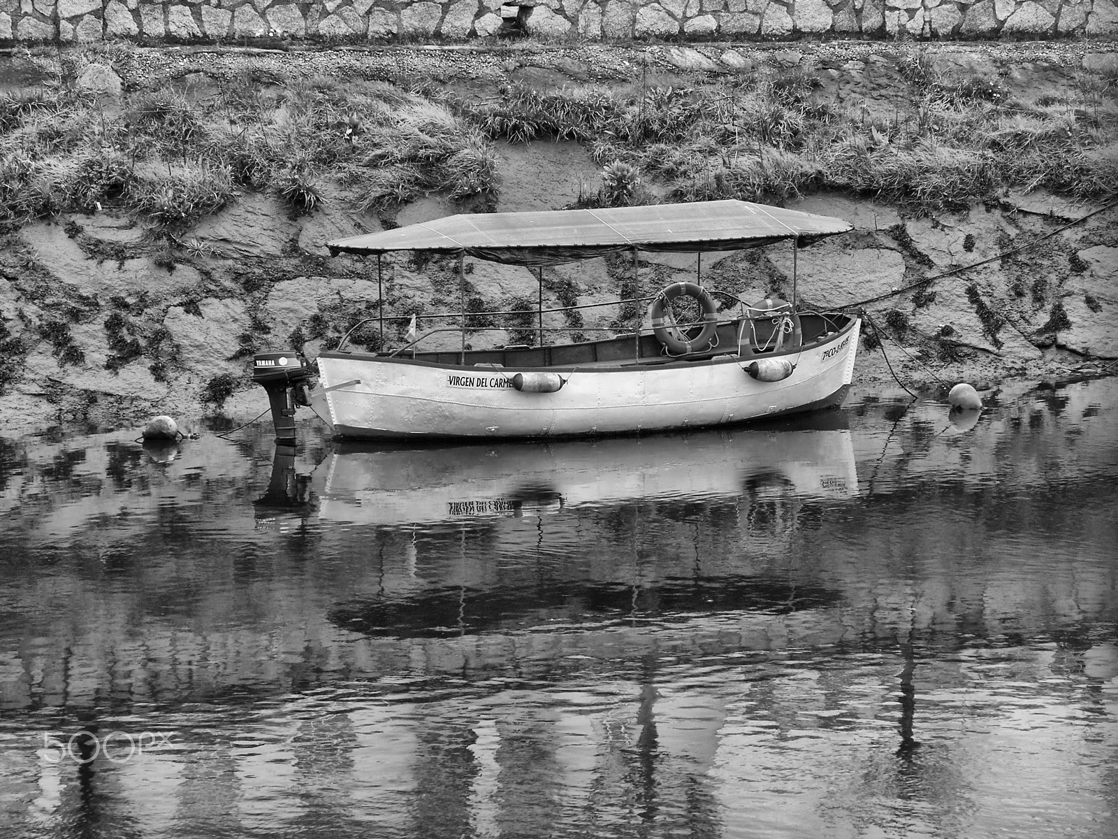Samsung Pro 815 sample photo. Barca de los caneiros photography