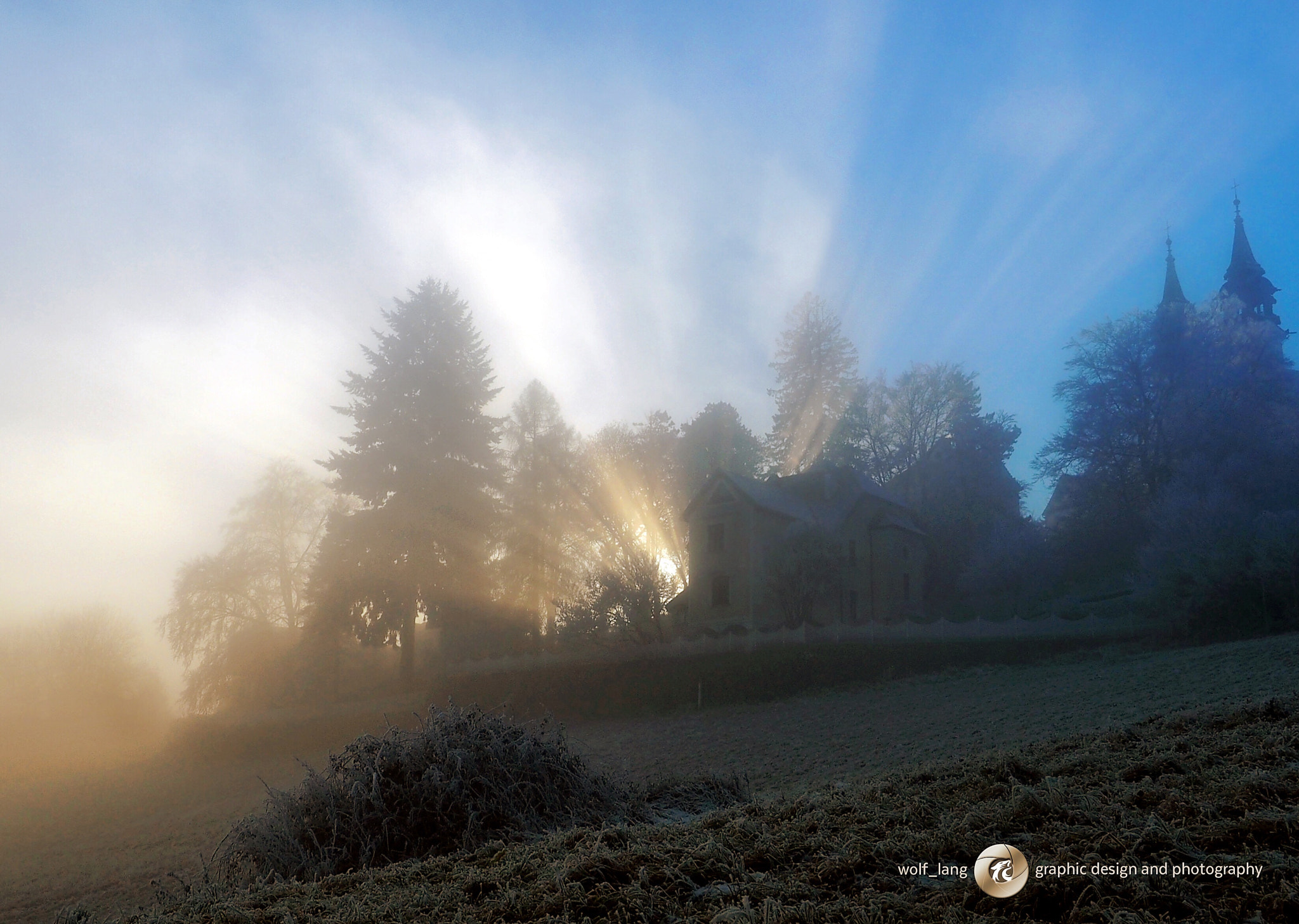 Olympus OM-D E-M10 + OLYMPUS M.9-18mm F4.0-5.6 sample photo. Sunrays over pöstlingberg ii photography