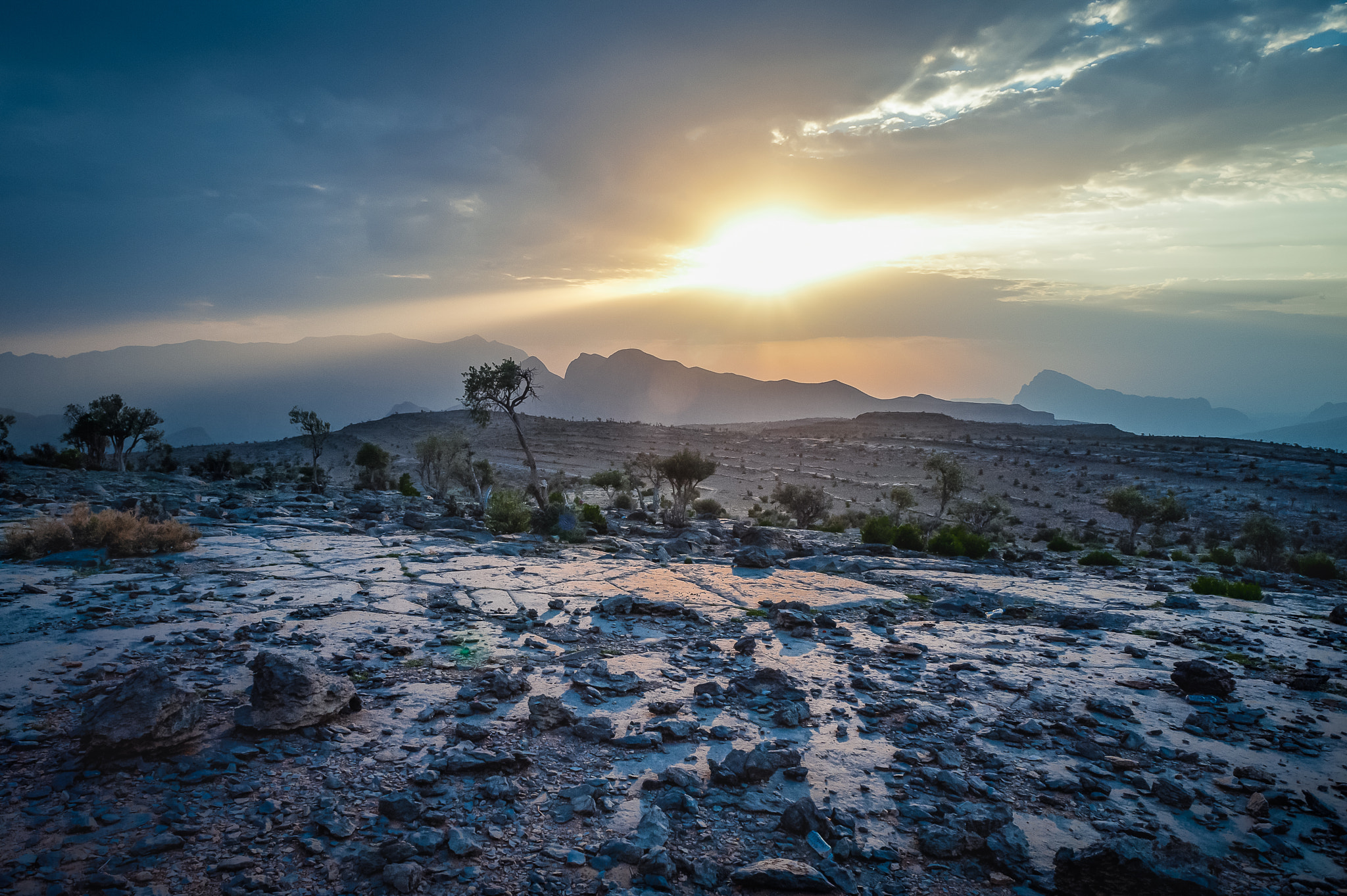 Nikon AF Nikkor 24mm F2.8D sample photo. Sunset photography