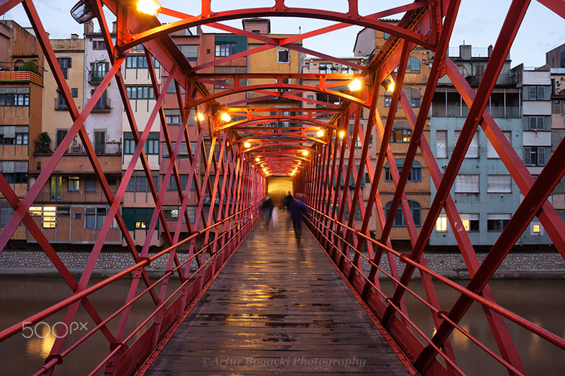 Canon EF 24mm F2.8 IS USM sample photo. Eiffel bridge in girona at evening photography