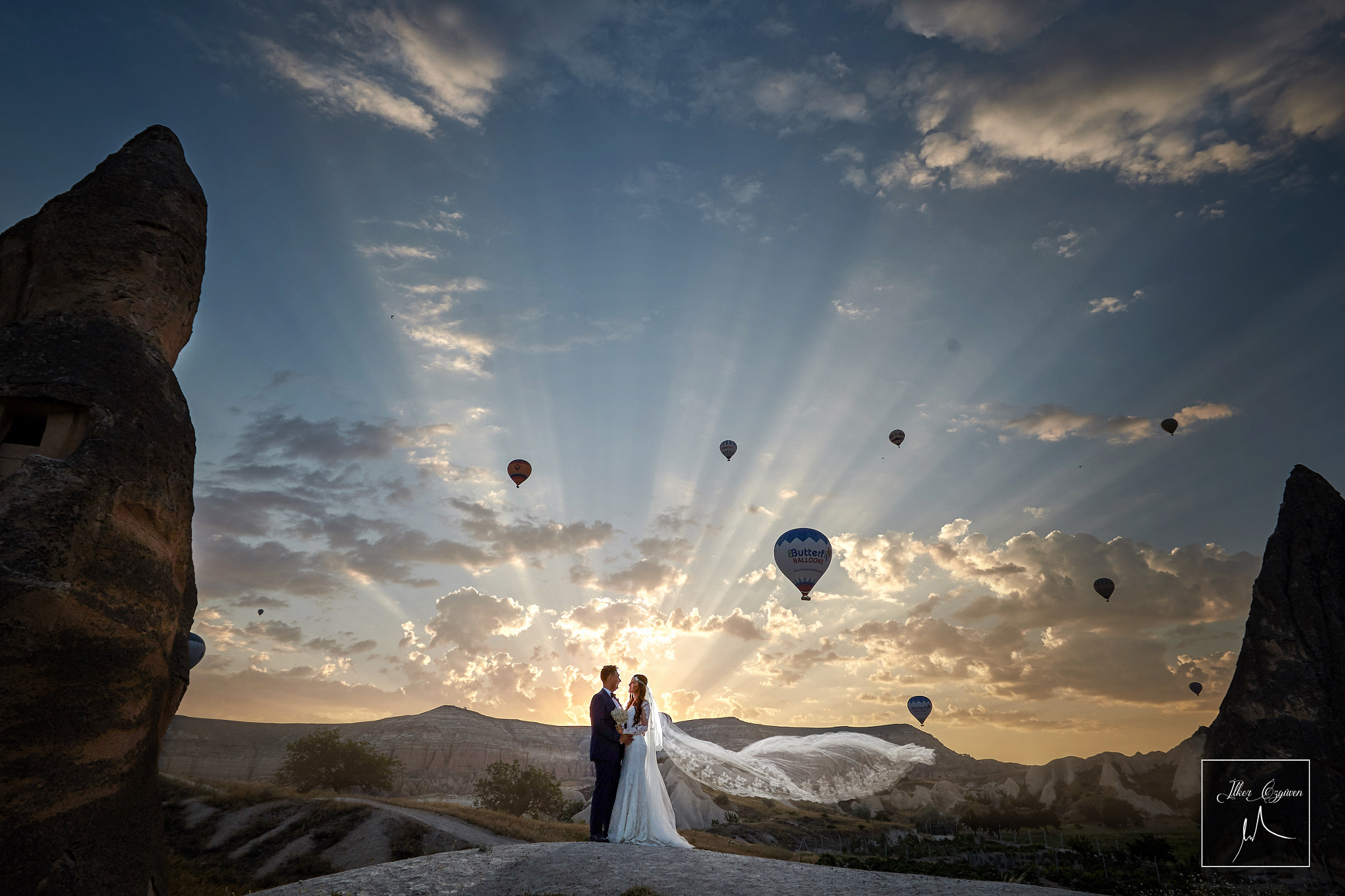 Canon EOS-1D Mark IV sample photo. Love in cappadocia photography