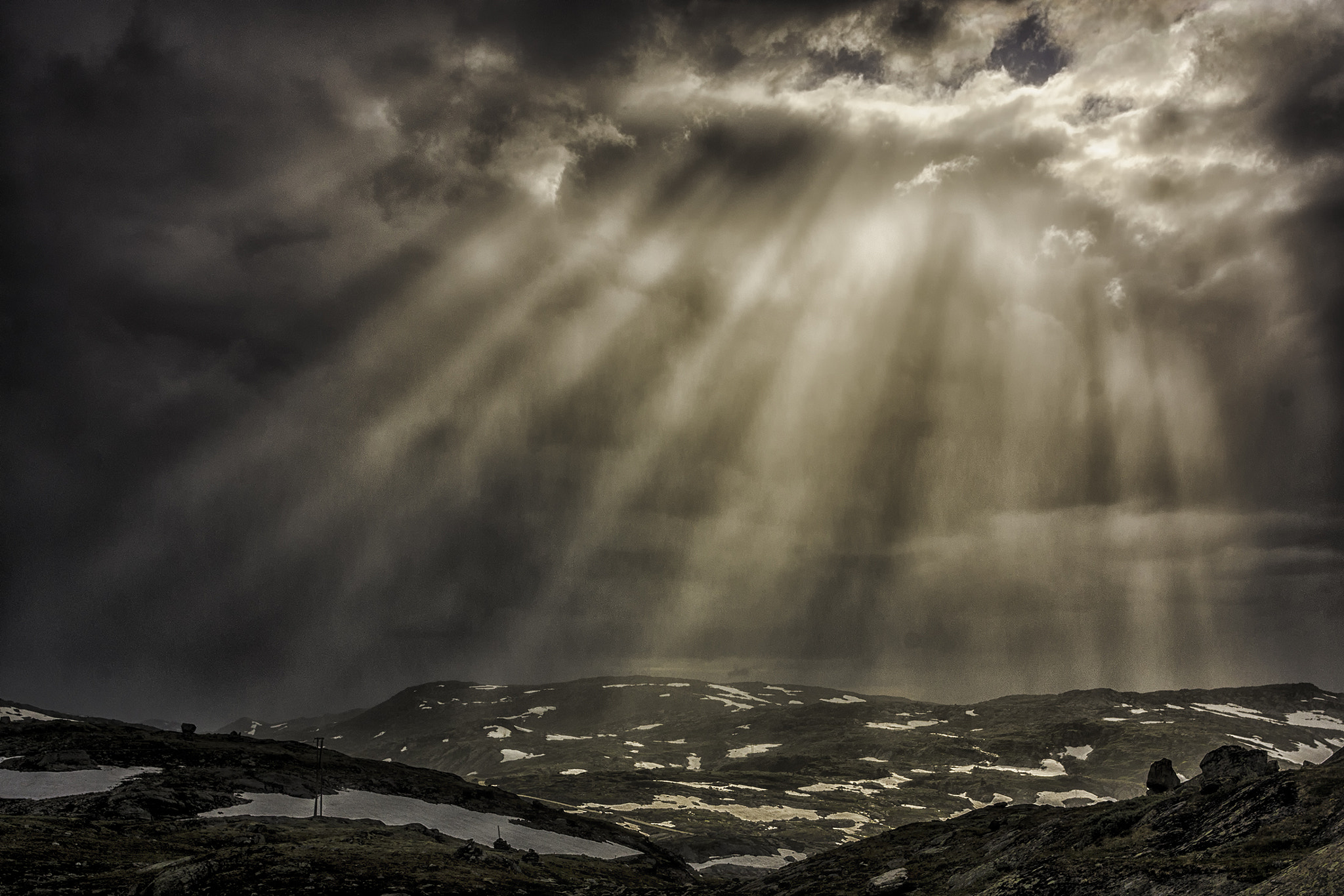 Sony SLT-A65 (SLT-A65V) sample photo. Jotunheimen cloudscape photography