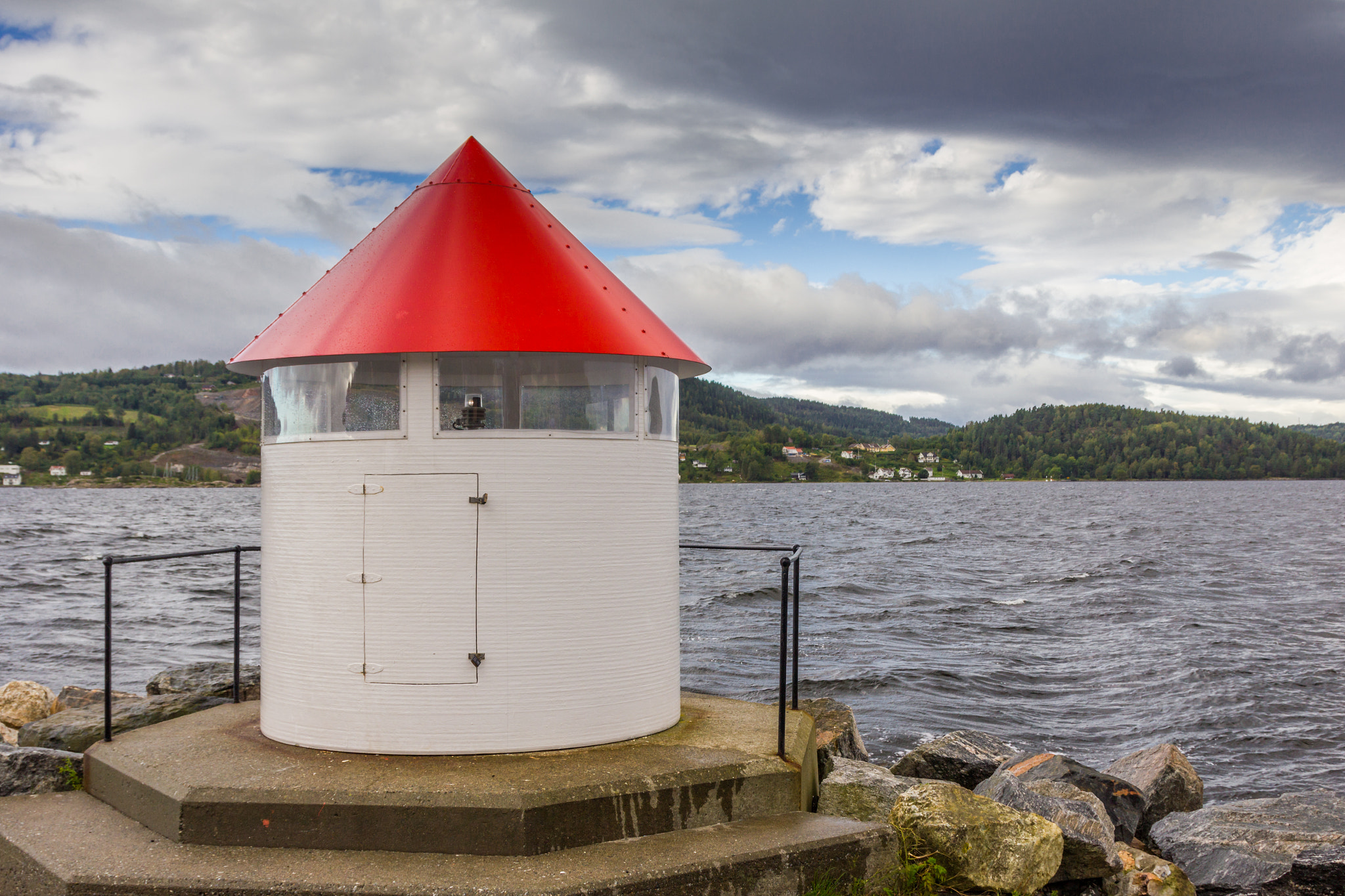 Canon EOS 550D (EOS Rebel T2i / EOS Kiss X4) sample photo. Norway-drøbak harbor-drøbak molo lighthouse photography