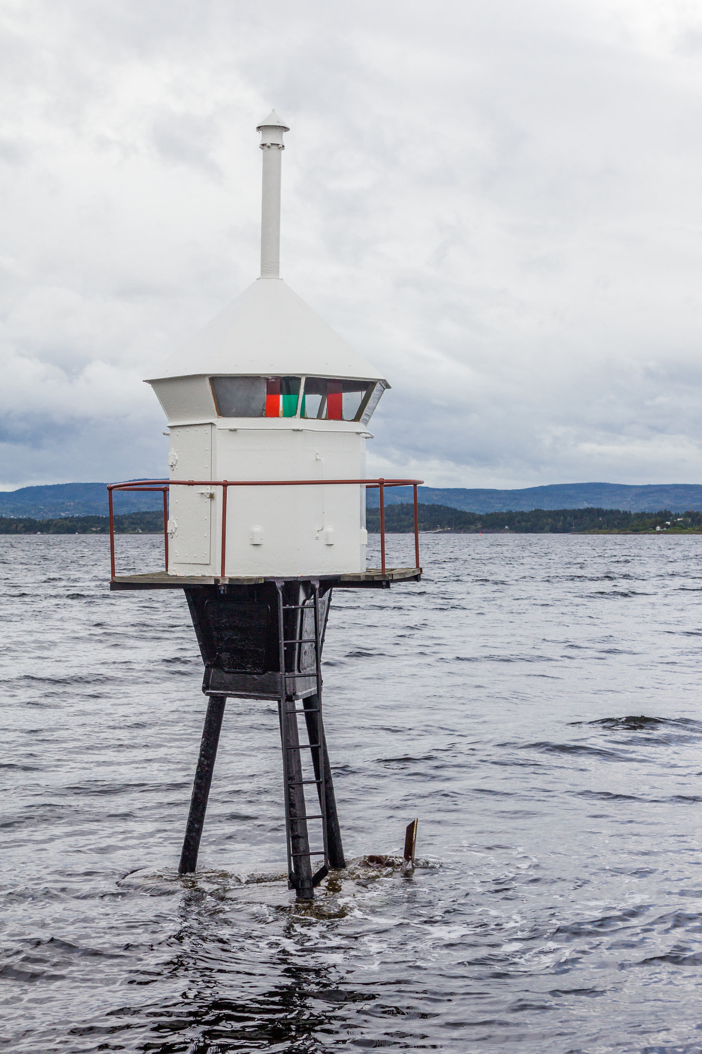Canon EOS 550D (EOS Rebel T2i / EOS Kiss X4) sample photo. Norway-nesoddtangen-lighthouse photography