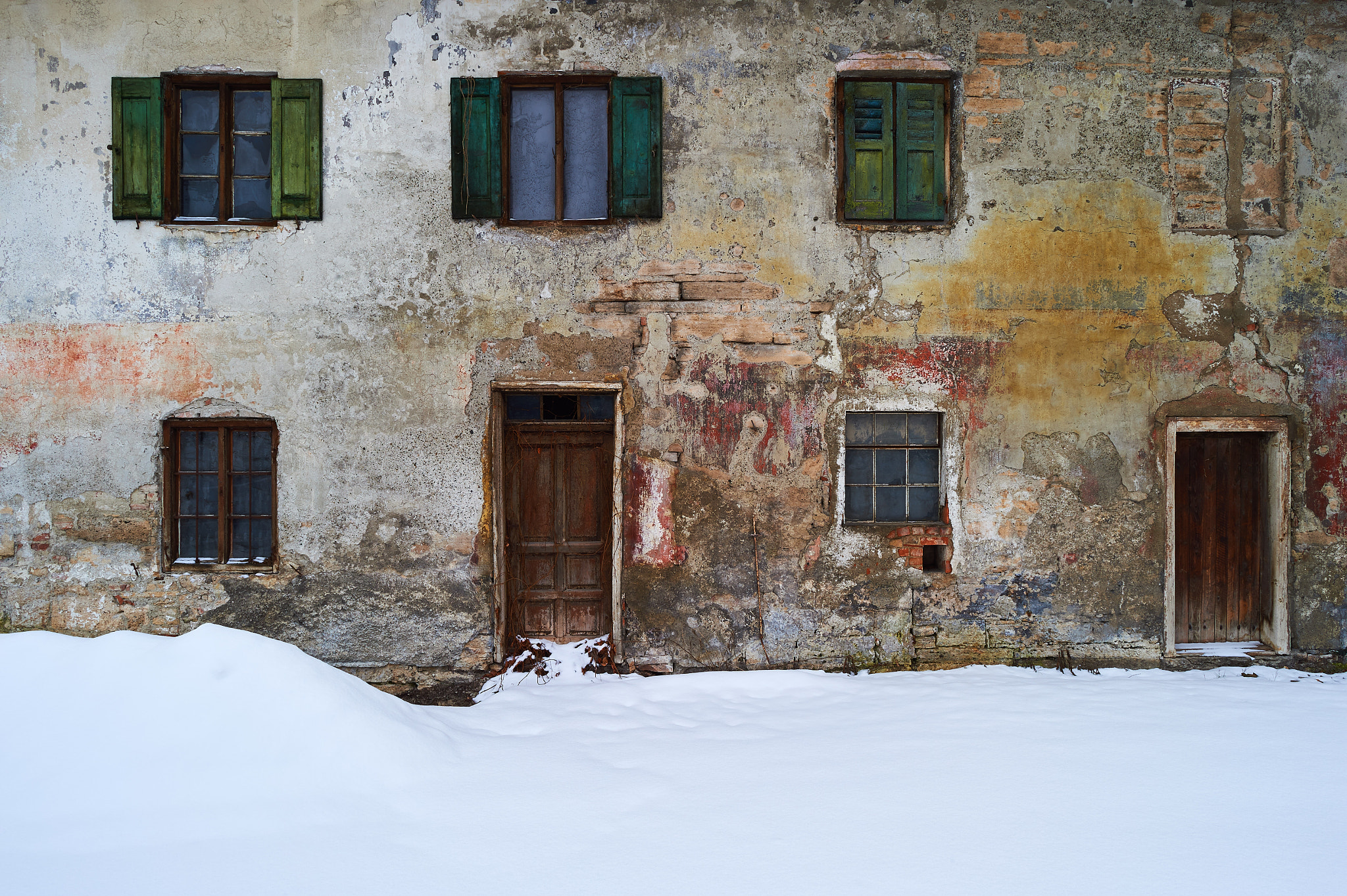 Nikon AF-S Nikkor 24mm F1.4G ED sample photo. Old farm house photography