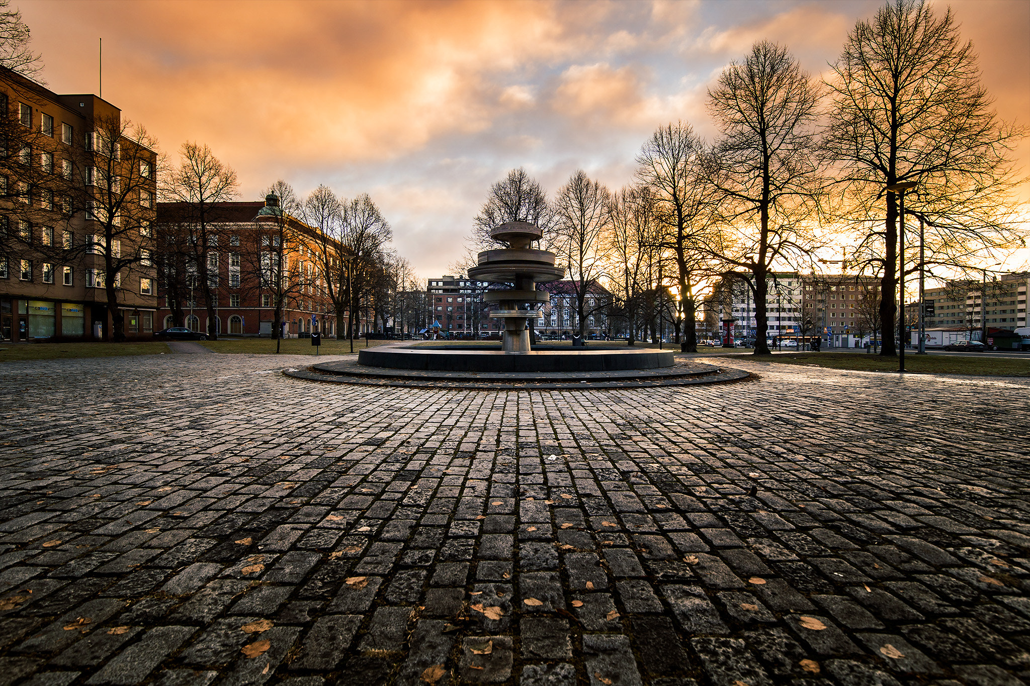 Canon EOS 6D + Tokina AT-X 11-20 F2.8 PRO DX Aspherical 11-20mm f/2.8 + 1.4x sample photo. Emil aaltosen puisto, tampere photography