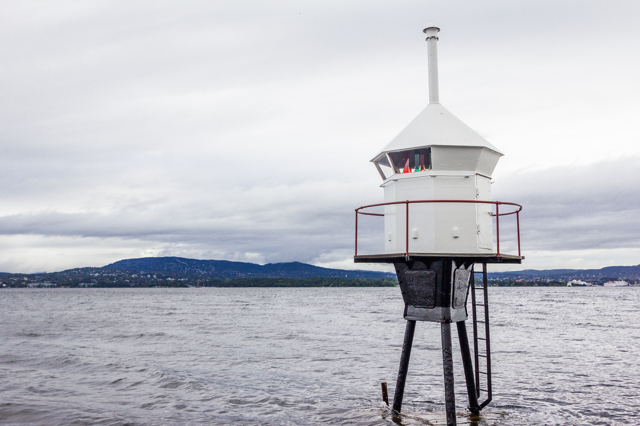 Canon EOS 550D (EOS Rebel T2i / EOS Kiss X4) sample photo. Norway-nesoddtangen-lighthouse photography