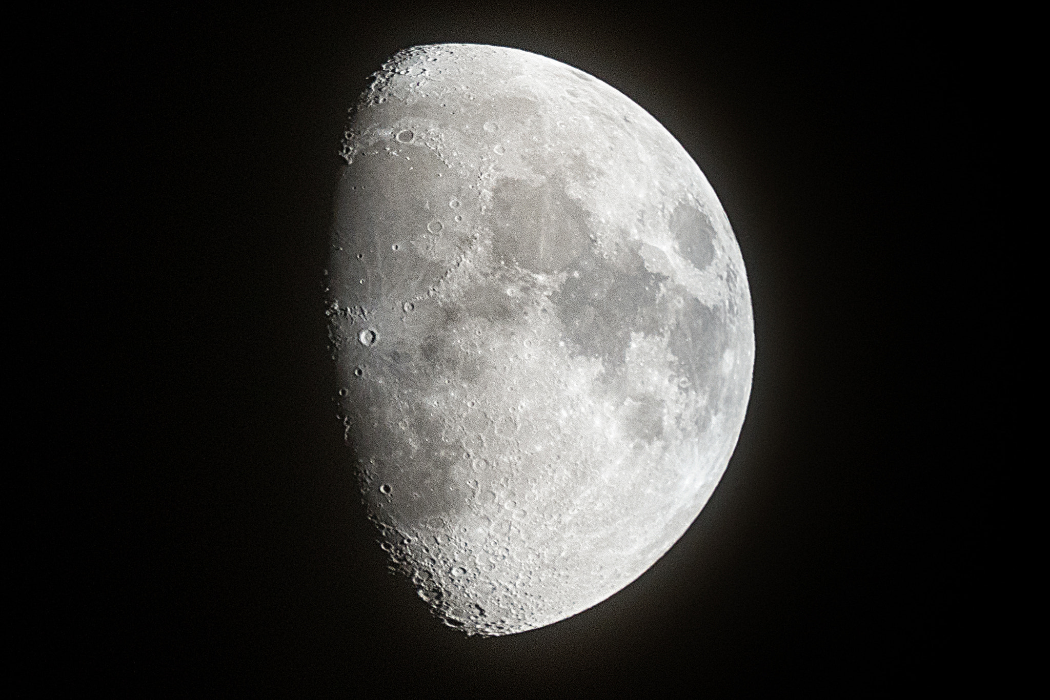 Sony a6300 + 150-600mm F5-6.3 DG OS HSM | Contemporary 015 sample photo. Moon over vienna photography