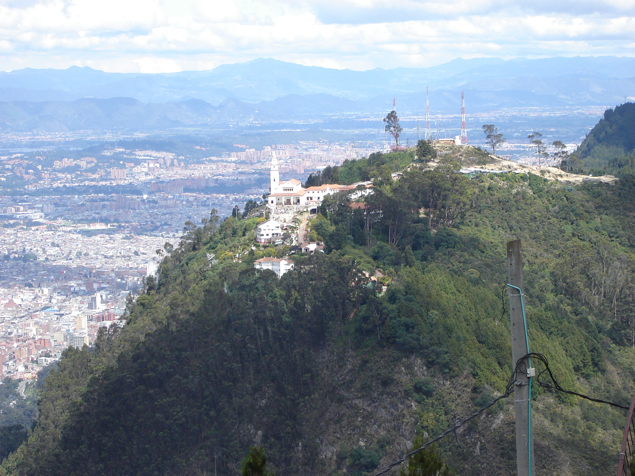 Sony DSC-S90 sample photo. Monserrate photography