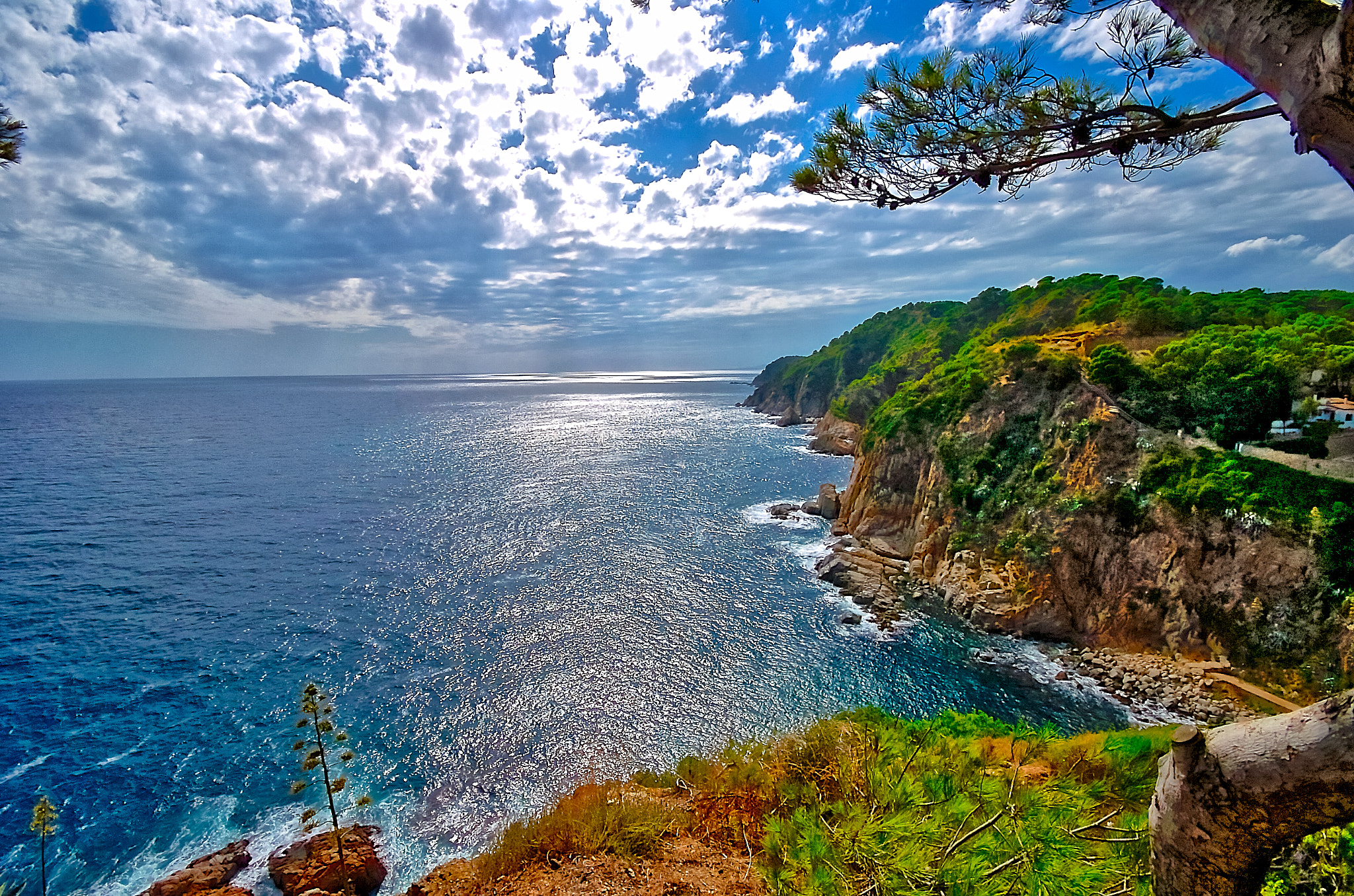 Nikon D2H sample photo. From the watchtower of tossa: the costa brava photography