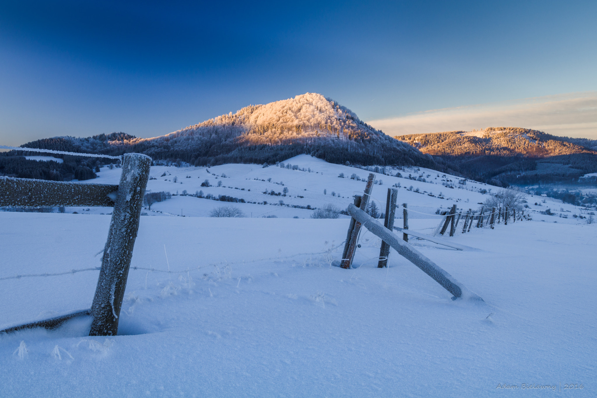 Sigma 18-35mm f/1.8 DC HSM sample photo. Frosty morning photography
