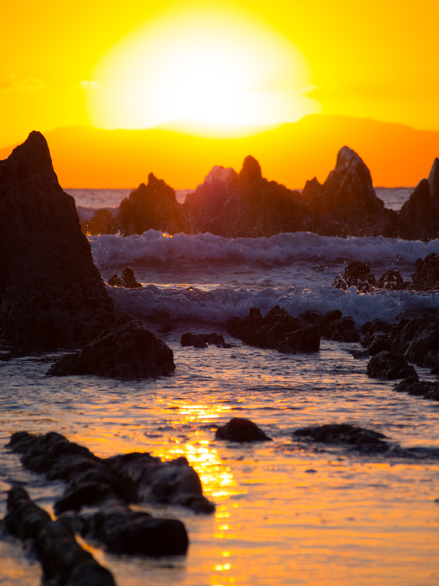 Olympus PEN E-PM2 sample photo. Wave photography