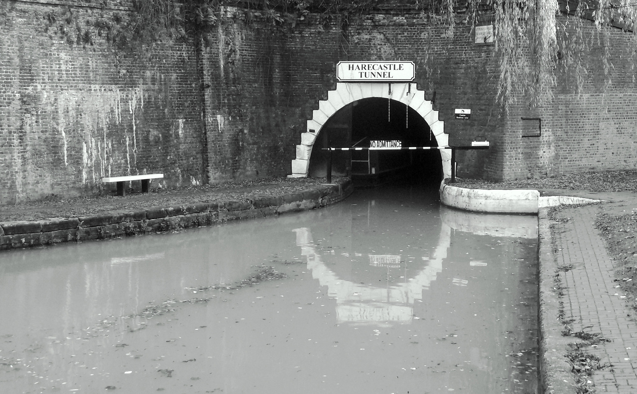 FujiFilm FinePix S1600 (FinePix S1770) sample photo. Harecastle tunnel, kidsgrove, staffordshire photography