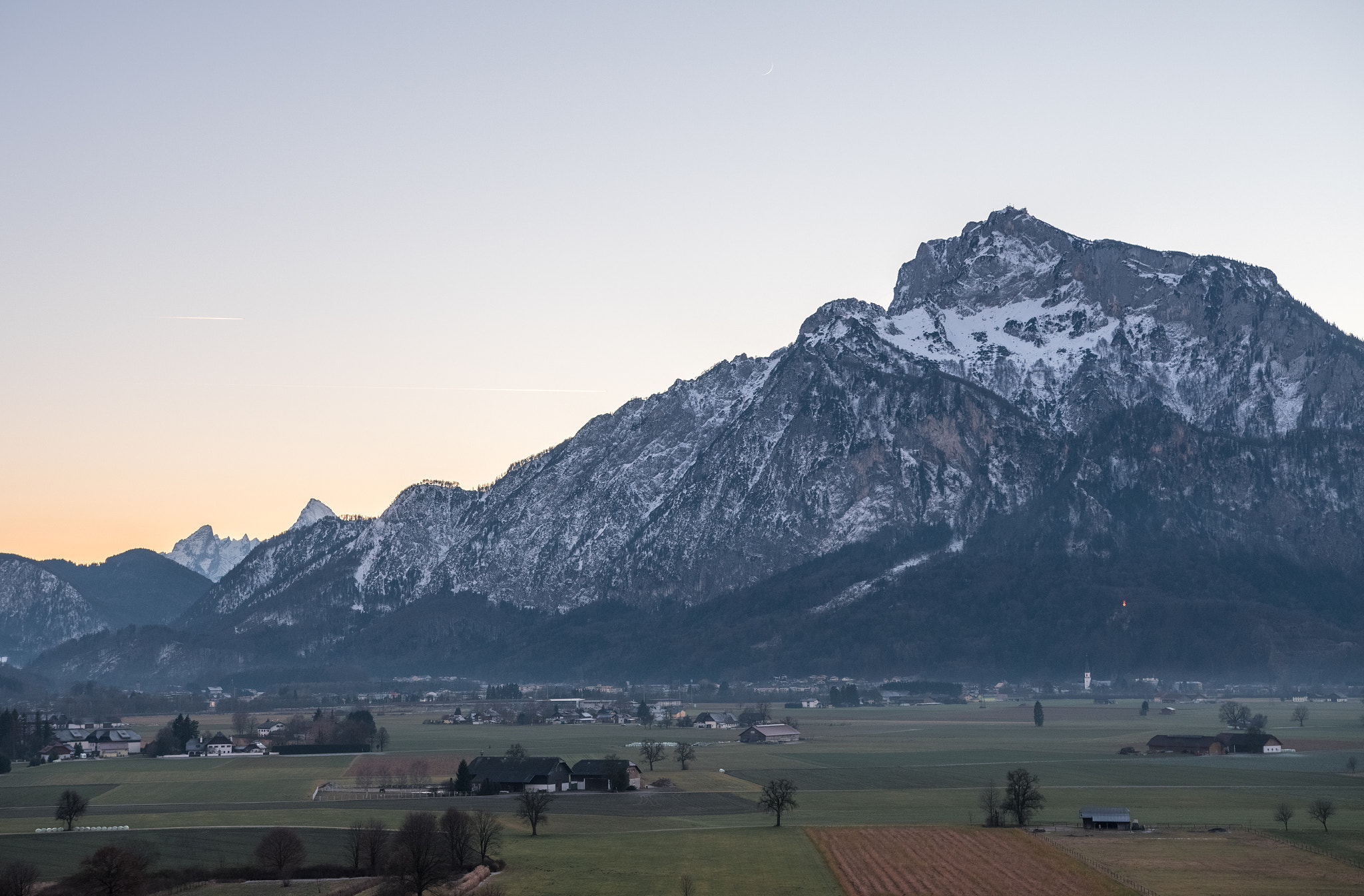 Nikon D500 + Sigma 18-35mm F1.8 DC HSM Art sample photo. Sunset at untersberg photography