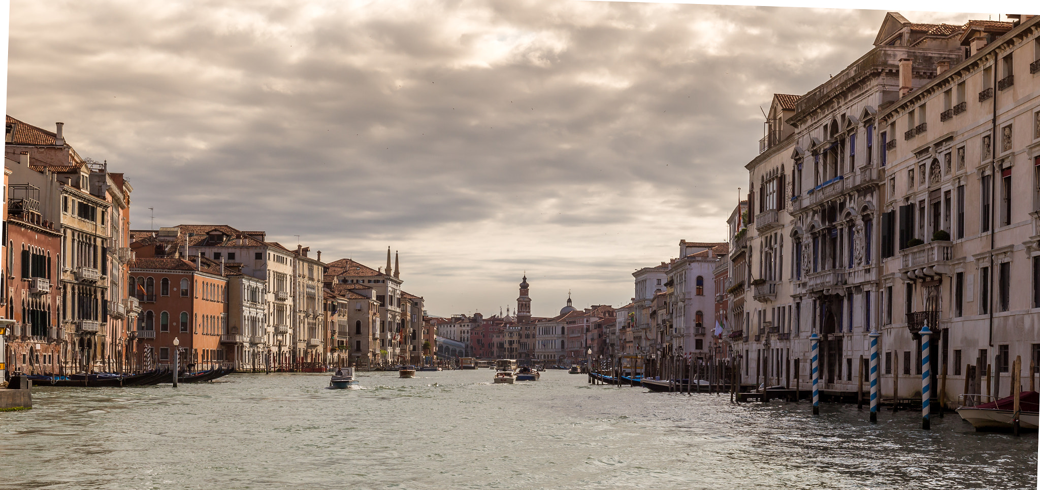 Canon EOS 100D (EOS Rebel SL1 / EOS Kiss X7) sample photo. Venice photography