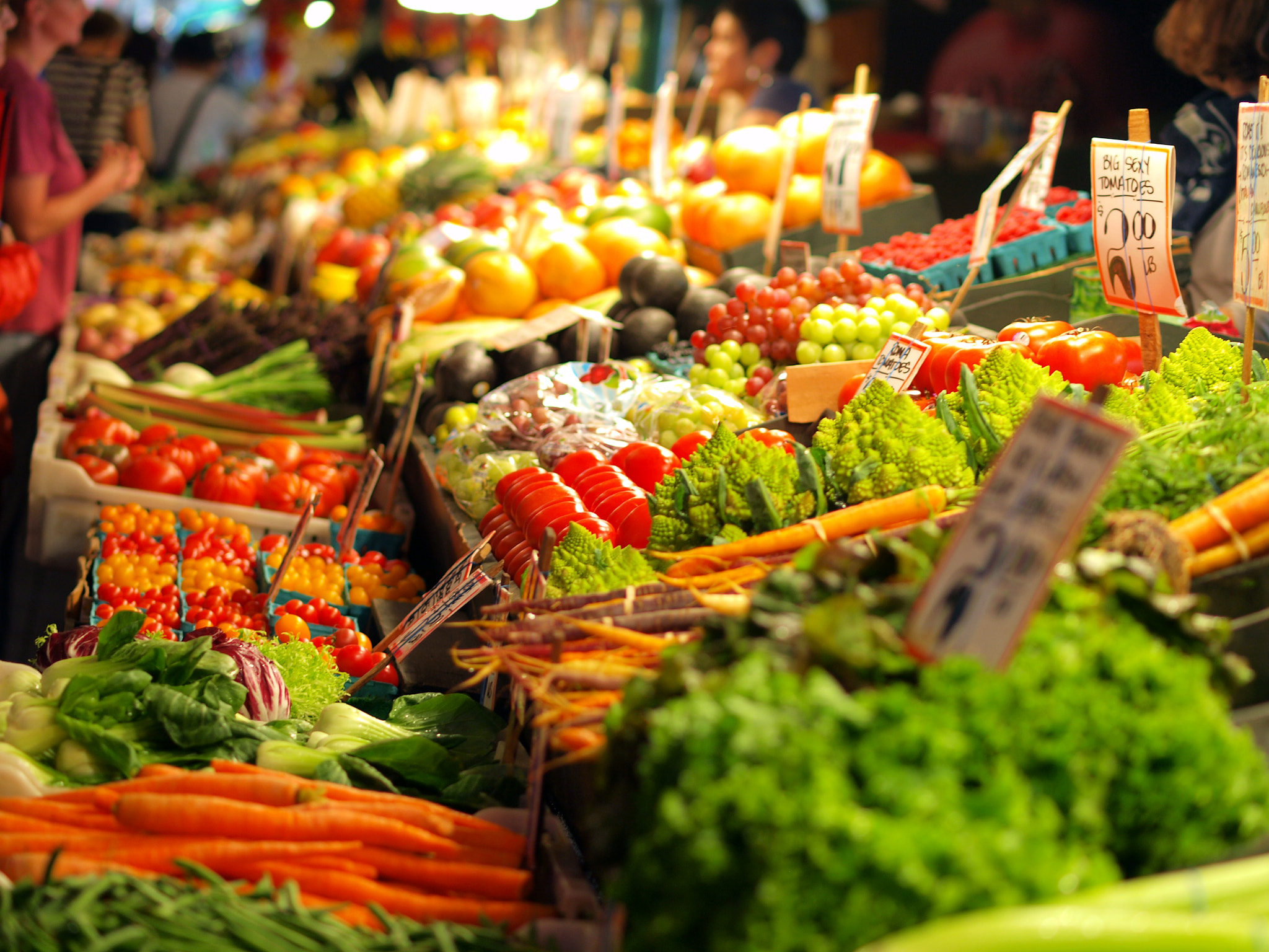 Olympus E-600 (EVOLT E-600) sample photo. Vegetables and greens where ever you see photography