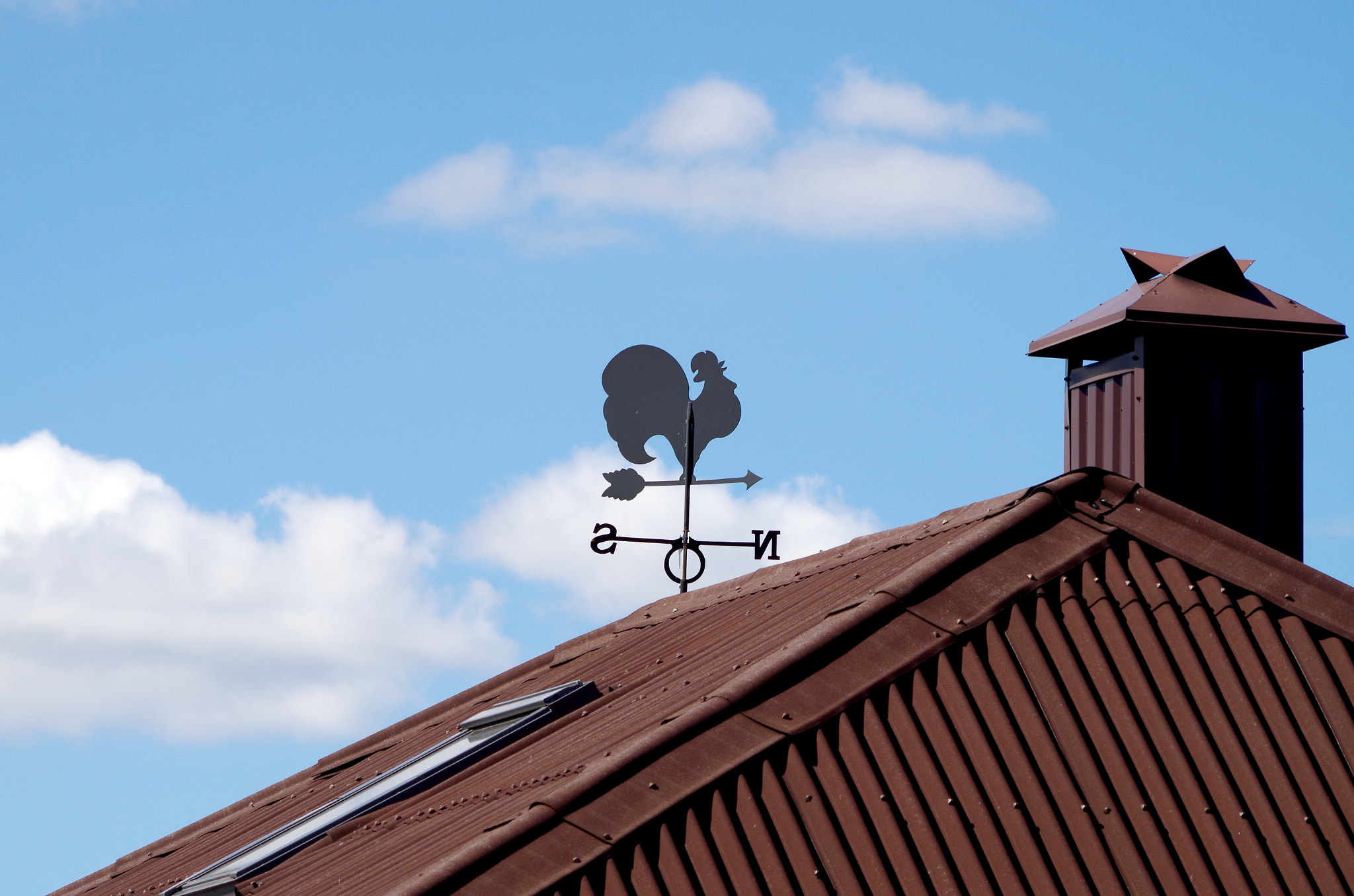 HD Pentax DA 55-300mm F4.0-5.8 ED WR sample photo. Windvane photography