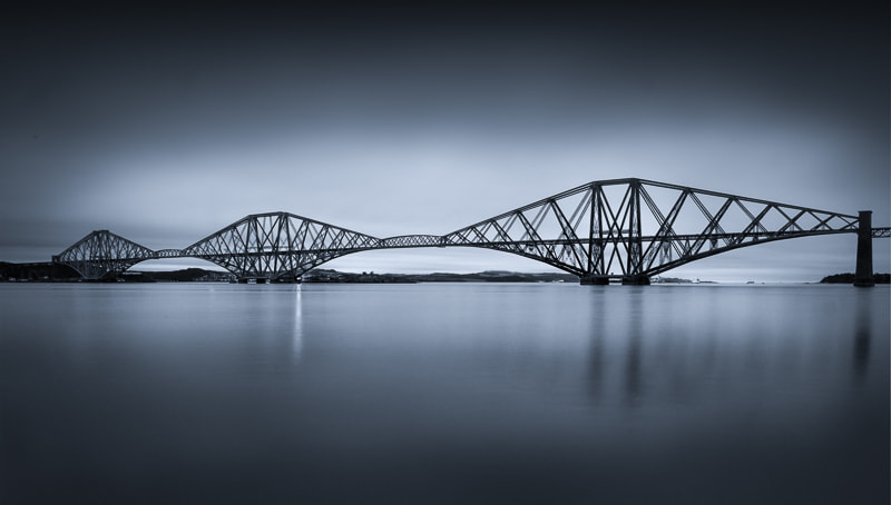 Sigma 17-70mm F2.8-4 DC Macro OS HSM | C sample photo. Forth bridge photography
