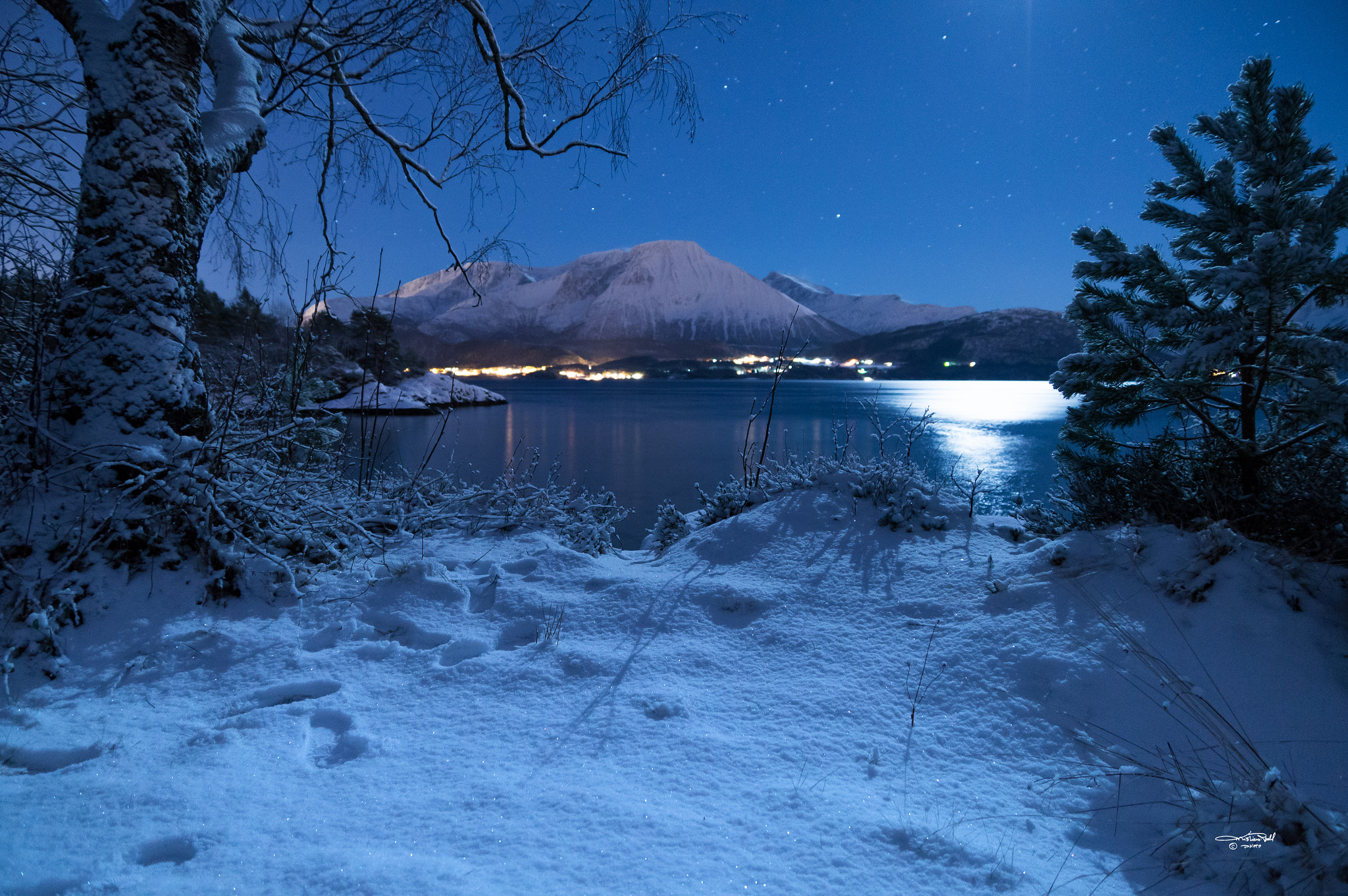 Sony SLT-A57 + Sony DT 16-50mm F2.8 SSM sample photo. Winter. who remembers the 80's and the 90's with s ... photography