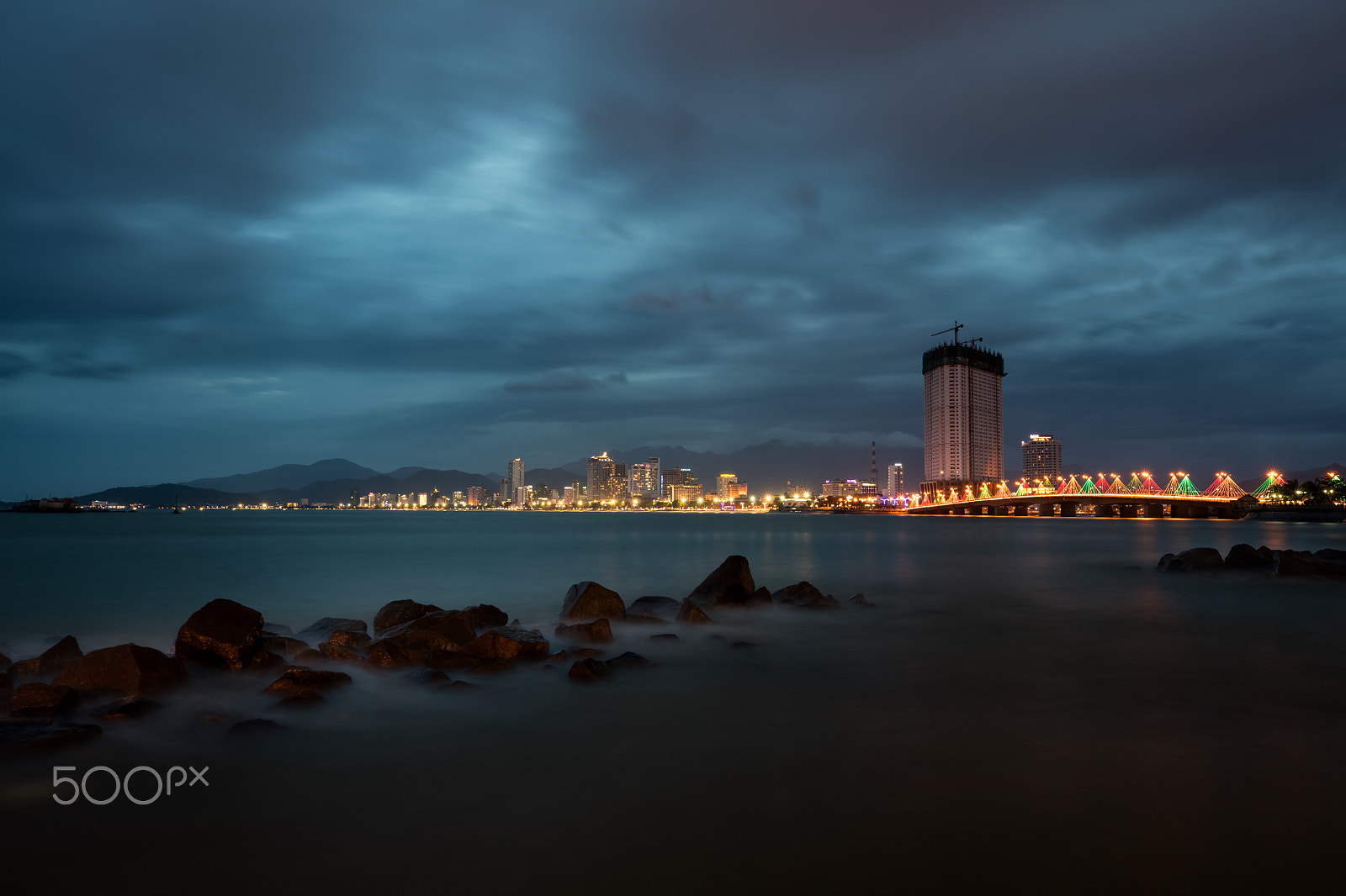 Canon EOS 5DS sample photo. Nha trang by night photography