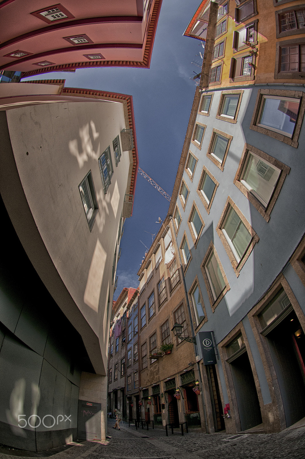 Nikon D300 + Nikon AF DX Fisheye-Nikkor 10.5mm F2.8G ED sample photo. Surreal photography