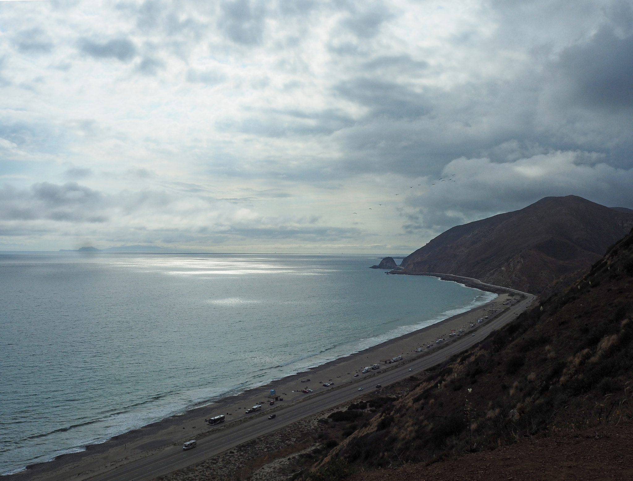 Olympus OM-D E-M5 II + Olympus M.Zuiko Digital 17mm F2.8 Pancake sample photo. Cloudy view photography