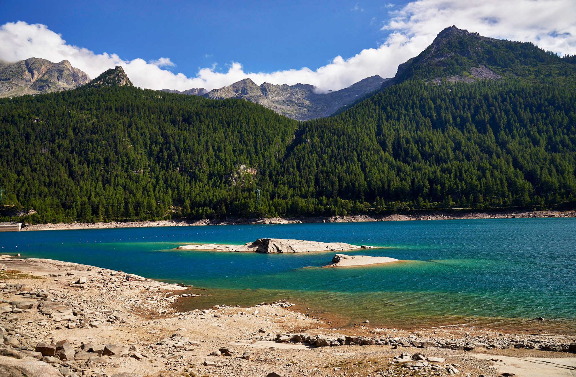 Nikon AF-S Nikkor 24-120mm F4G ED VR sample photo. Lago di ceresole photography