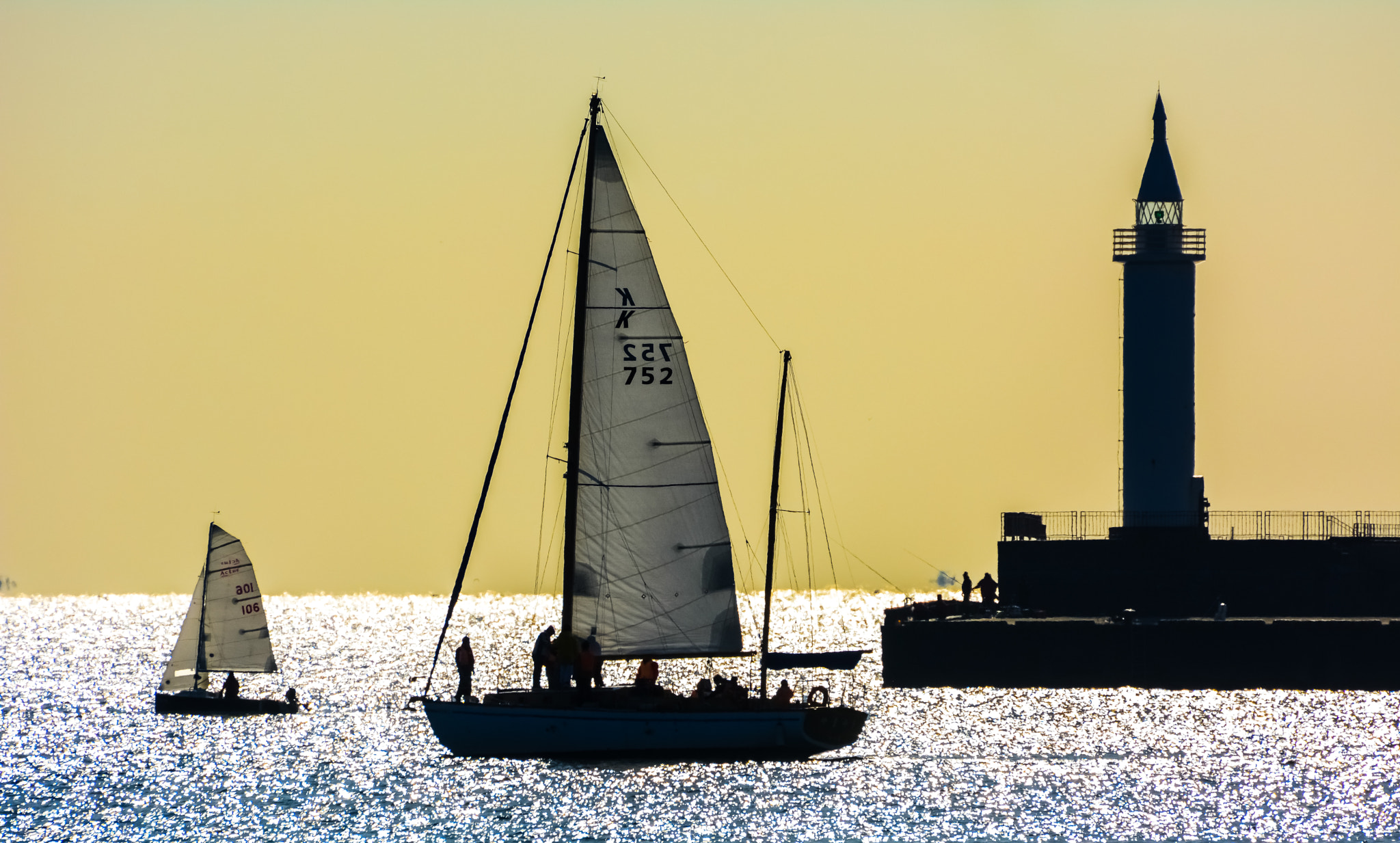 Sigma 50-500mm F4.5-6.3 DG OS HSM sample photo. 江の島 photography
