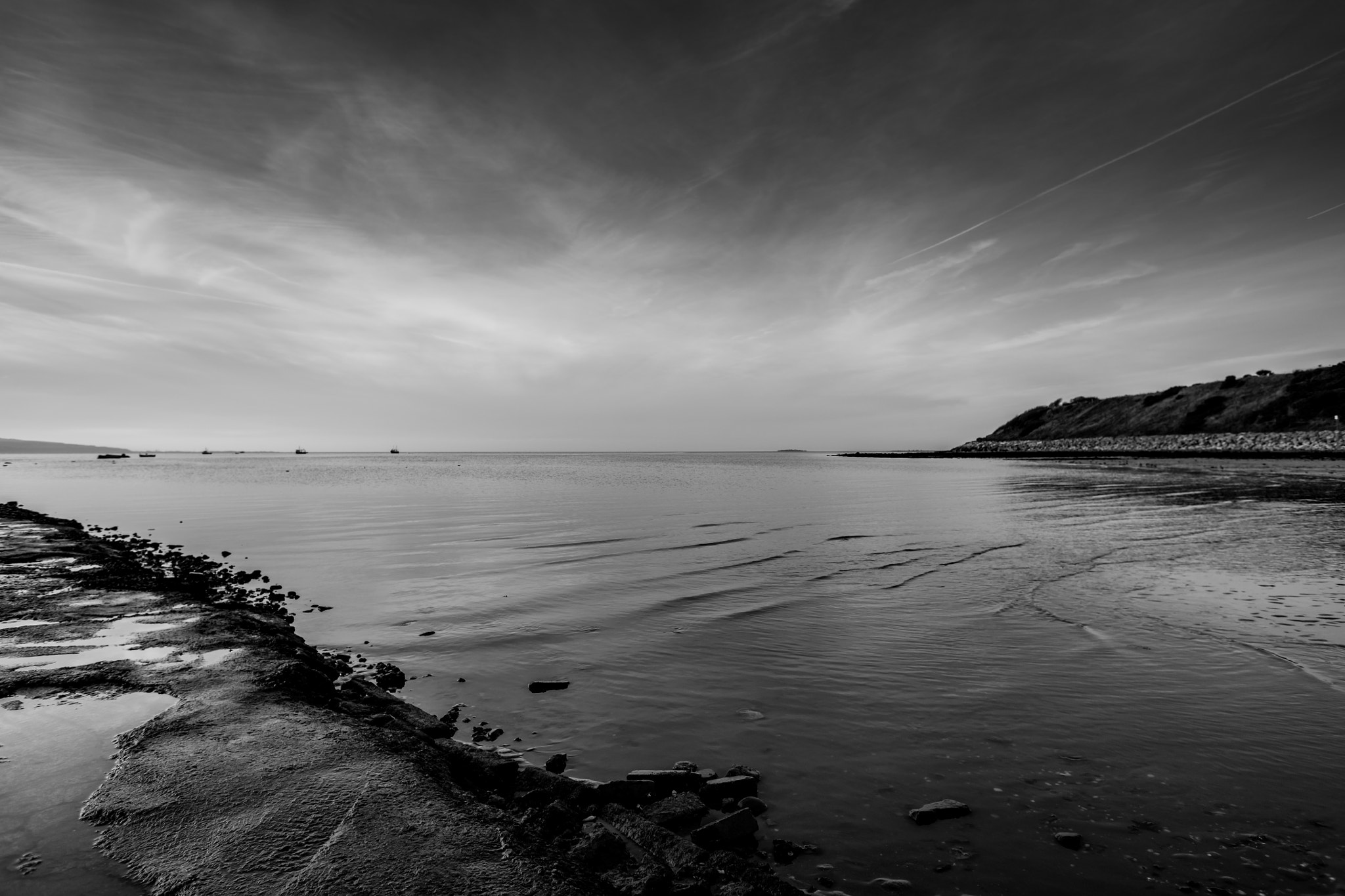 Canon EOS 5DS + Canon EF 20mm F2.8 USM sample photo. Calm before the storm photography