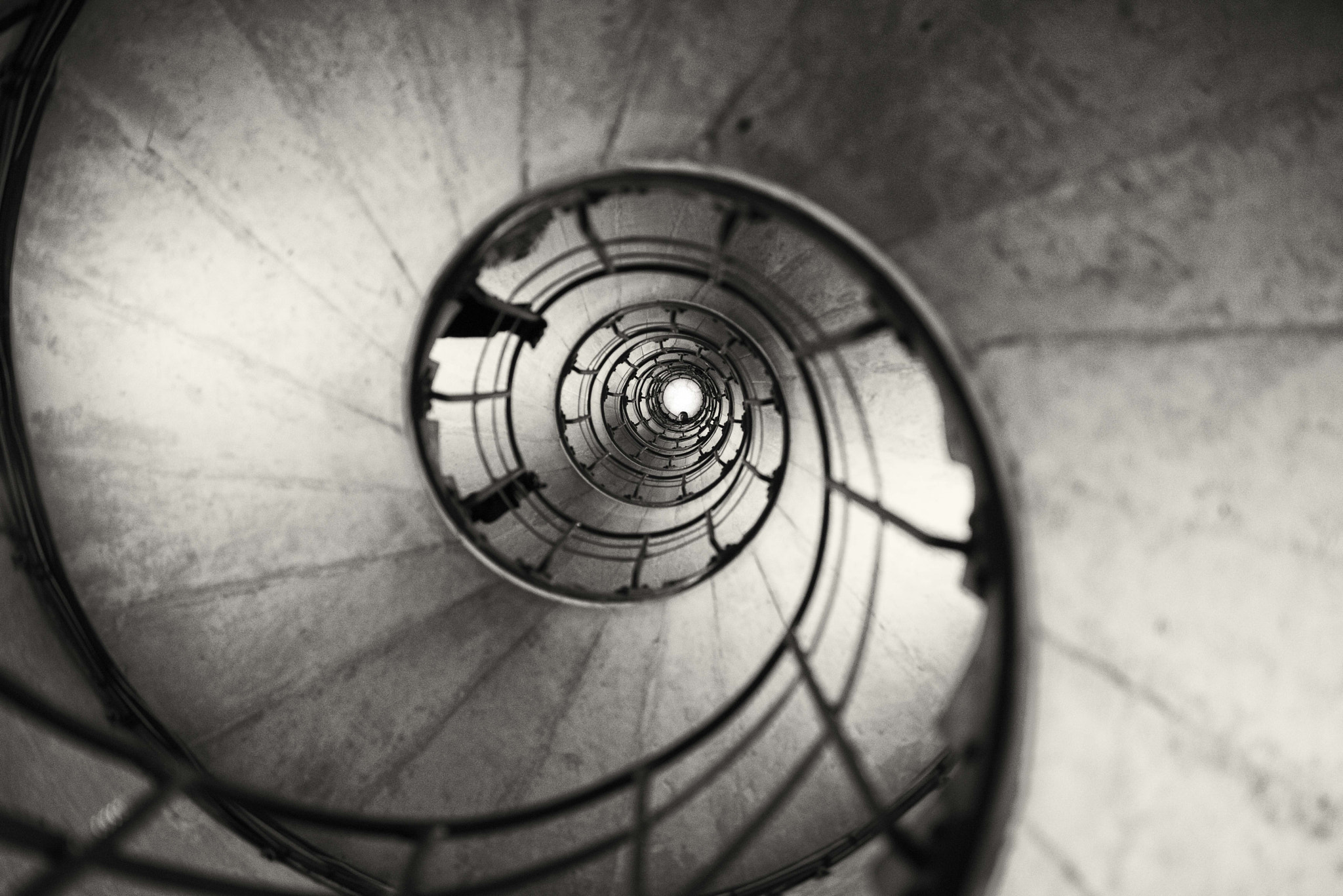 Nikon AF-S Nikkor 35mm F1.4G sample photo. Stairs photography